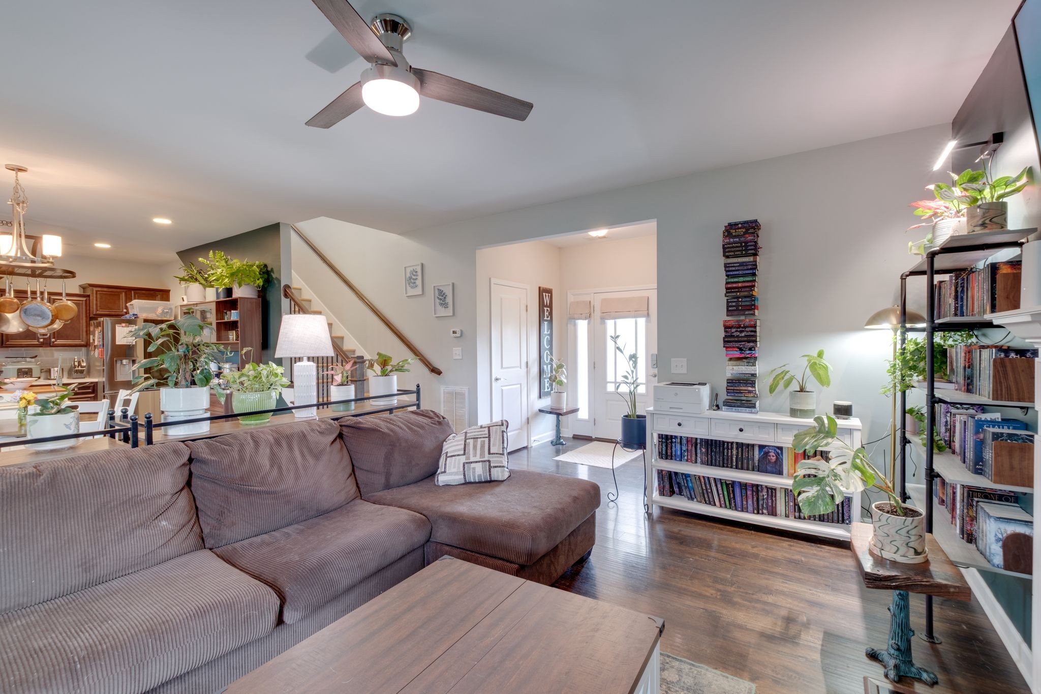 1065 Lindyn Lee Way