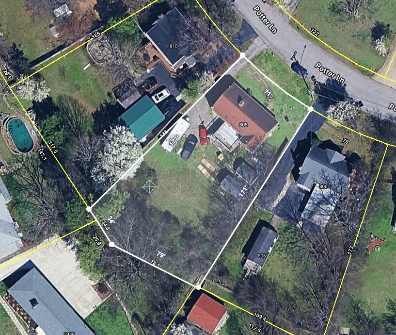808 Potter Ln