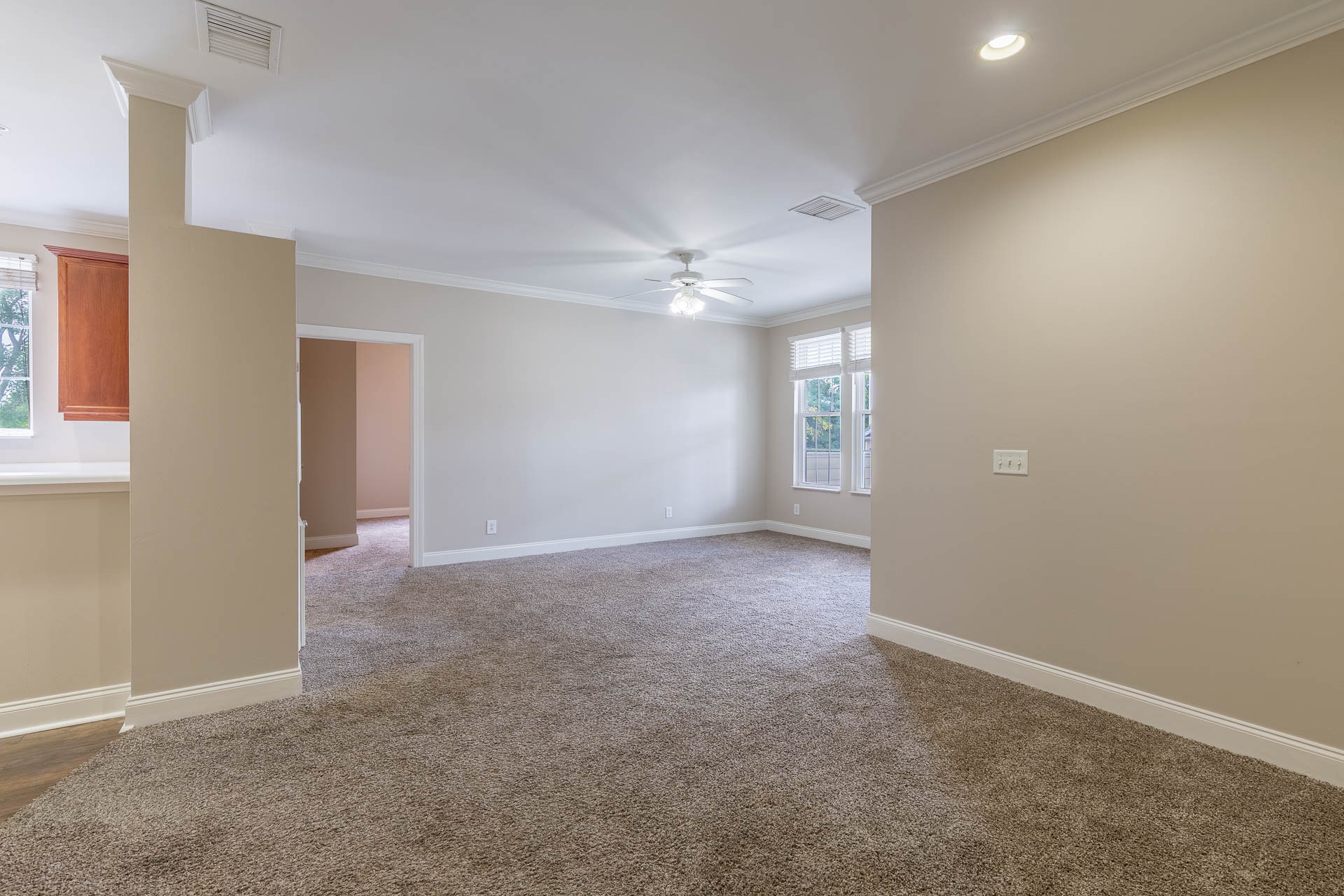 4316 Summercrest Blvd