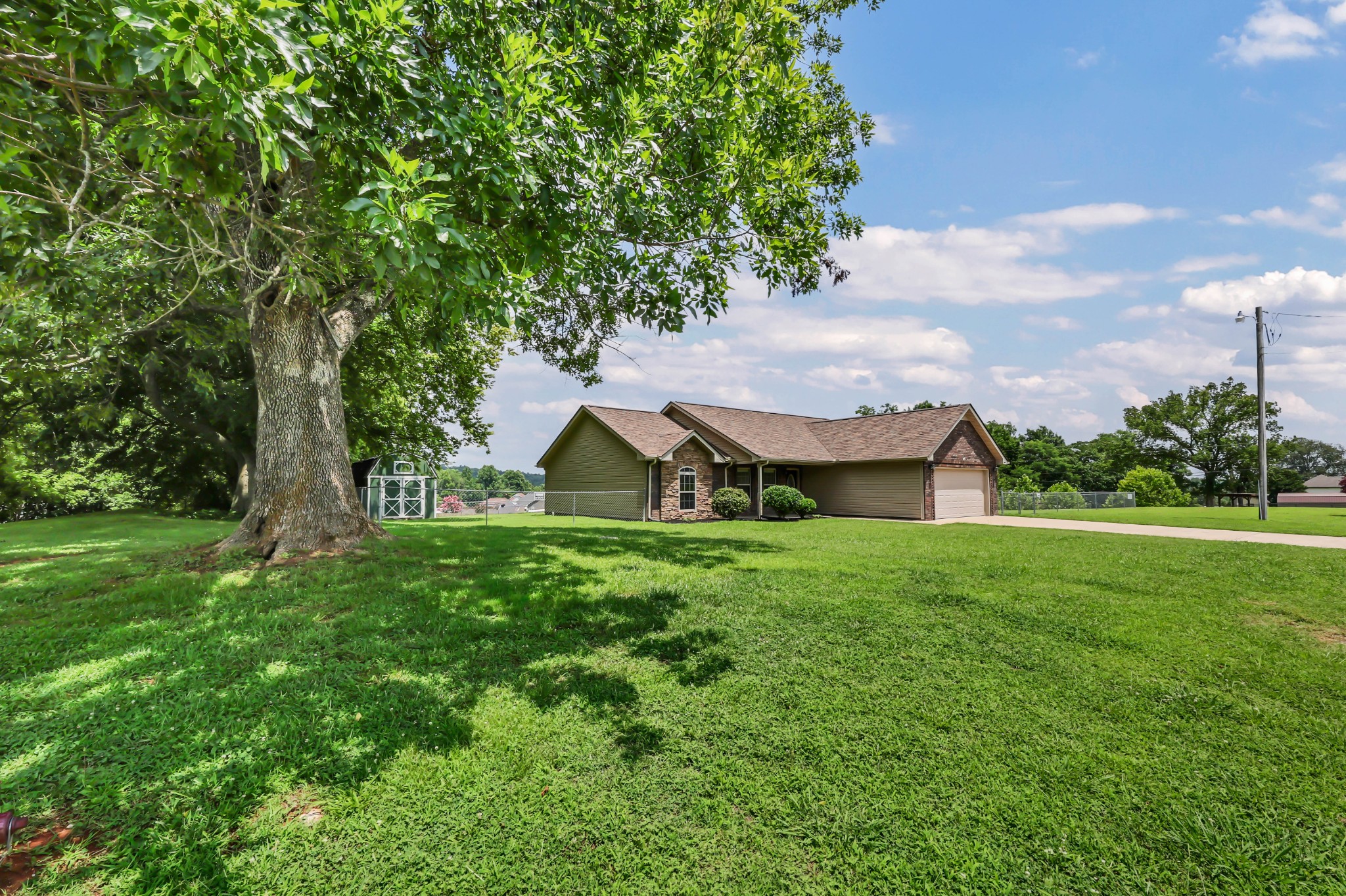 1453 Rustys Ln