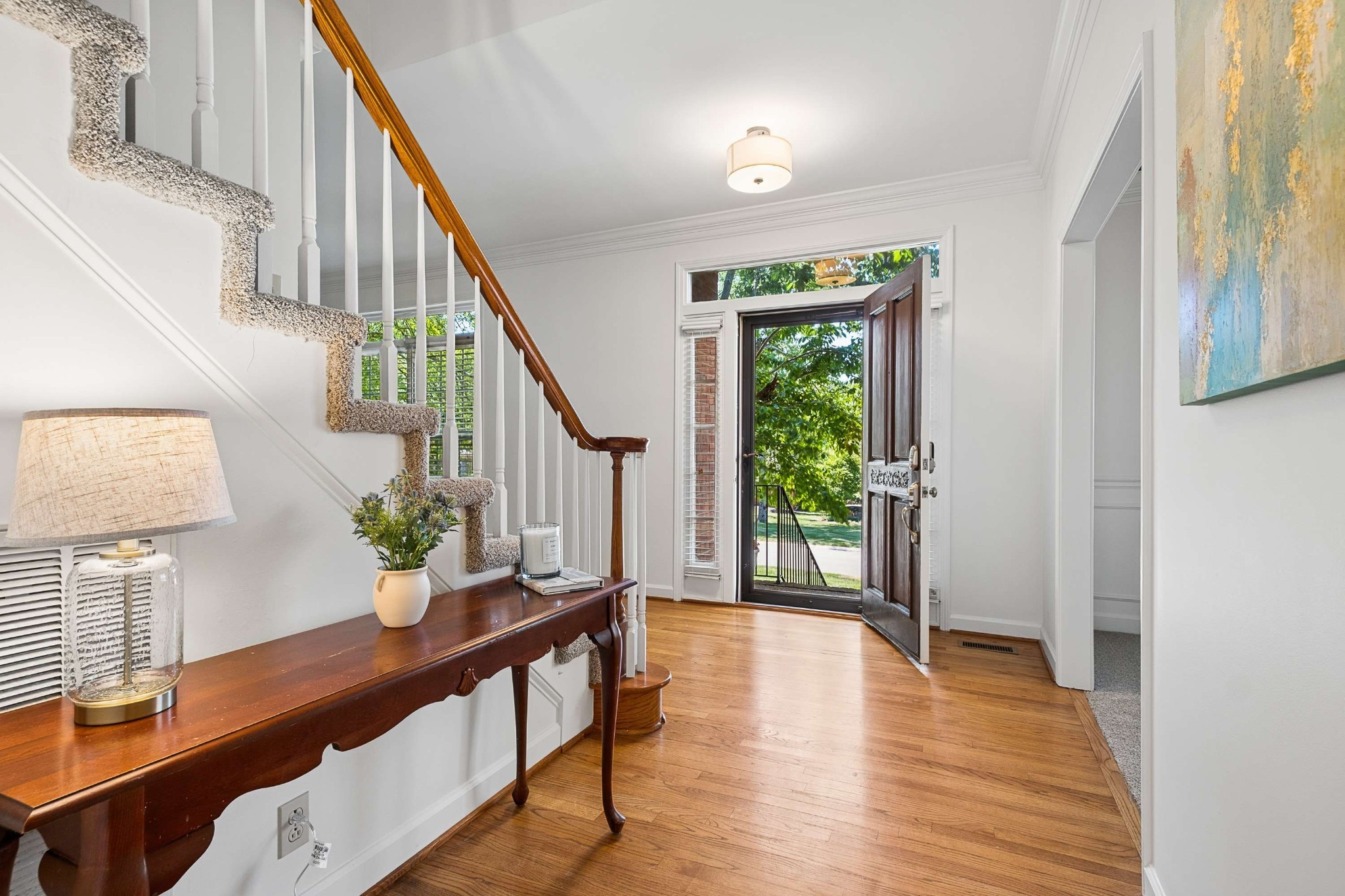 1570 Woodberry Ct