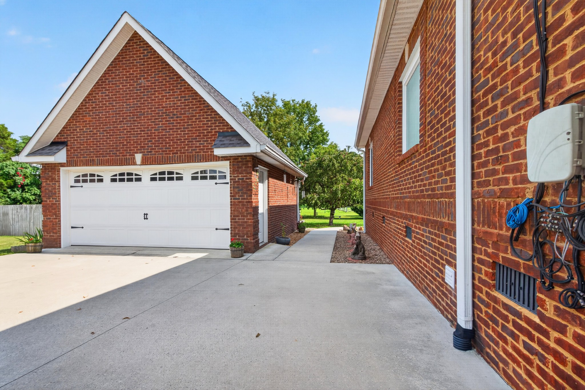 413 Settlers Trce