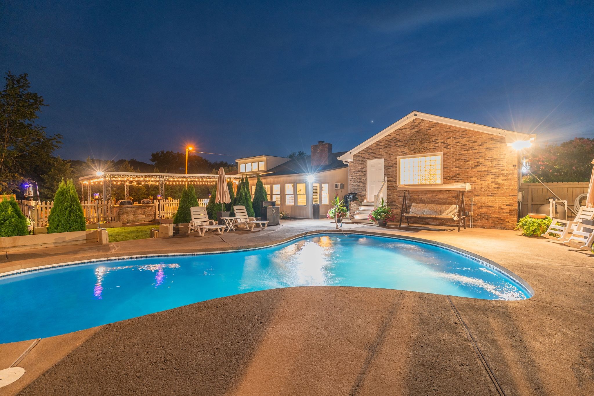 8105 Westhaven Dr