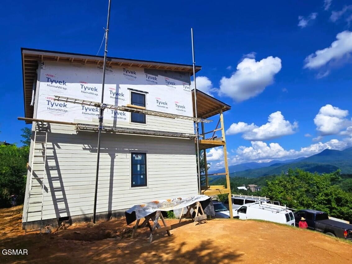 1123 Longview Court