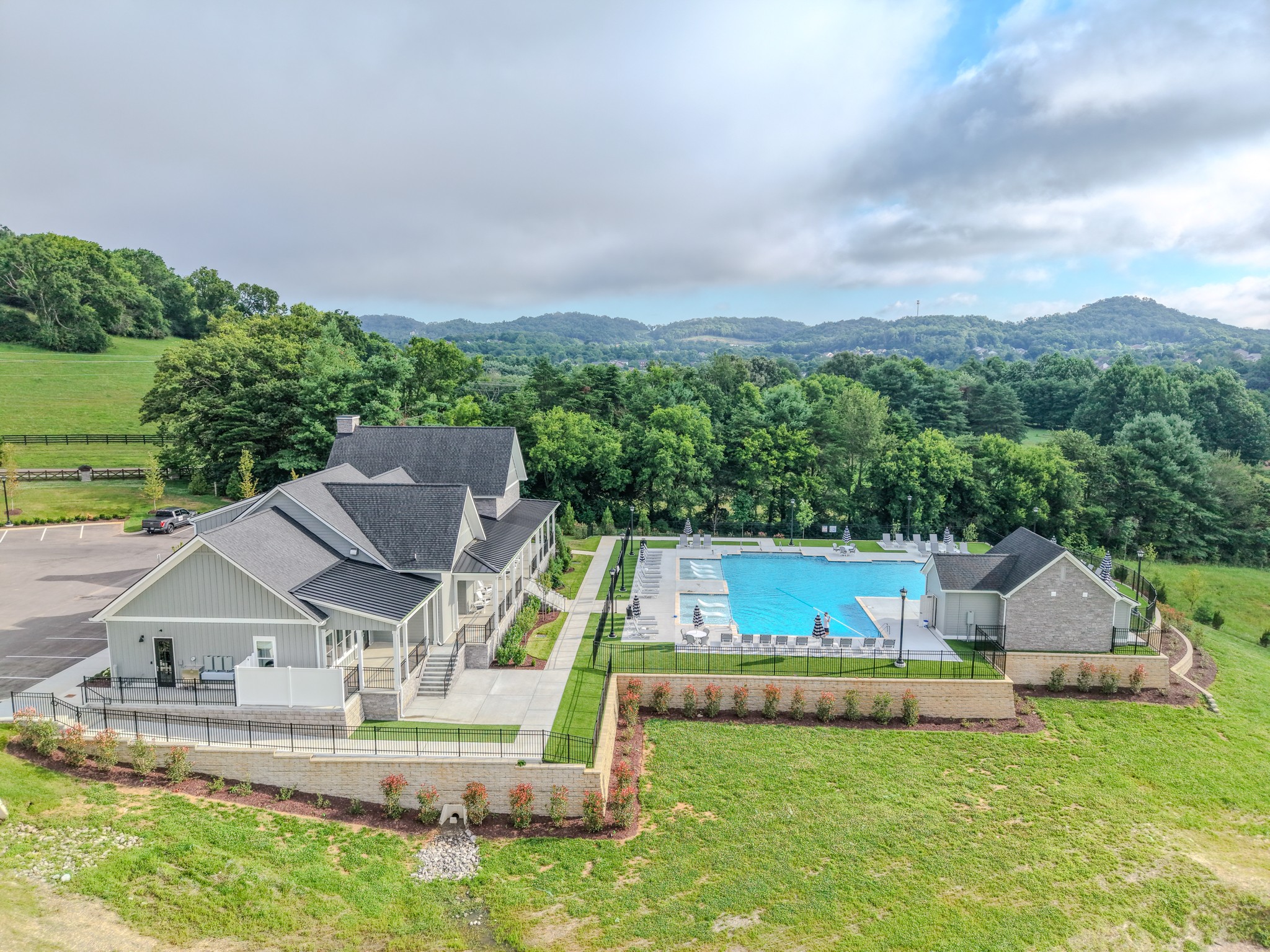 348 Hocking Court