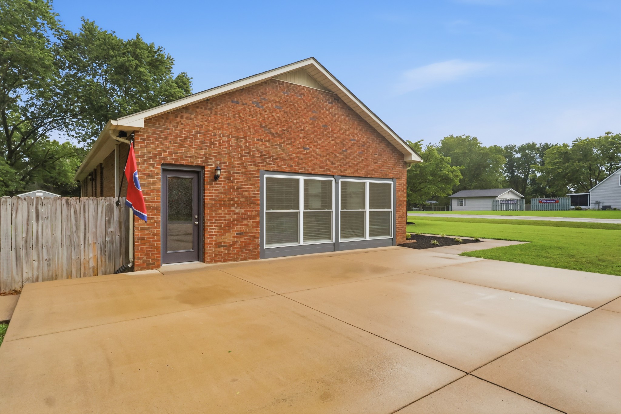 401 Ridgetop Dr