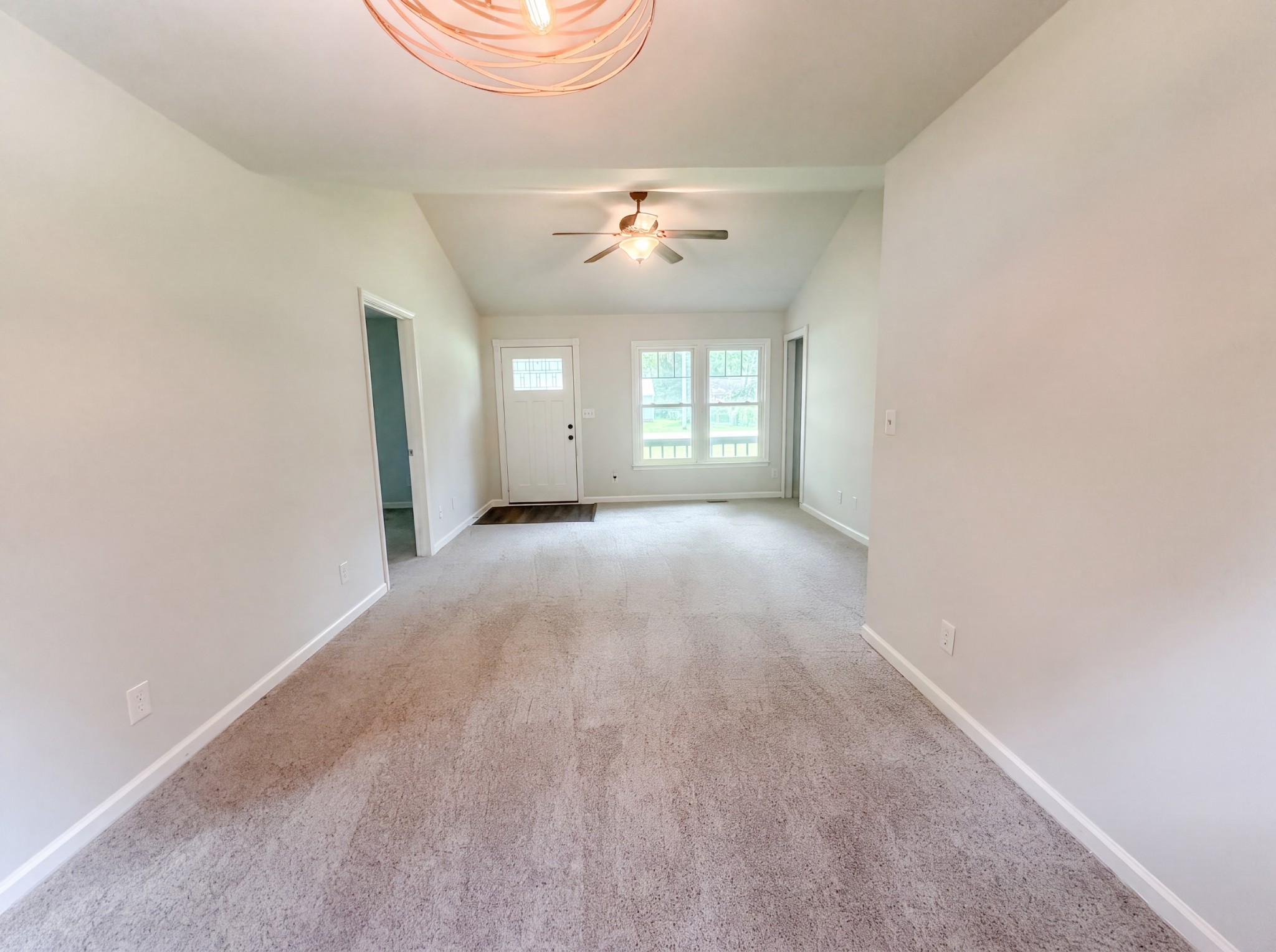 225 Tobacco Rd