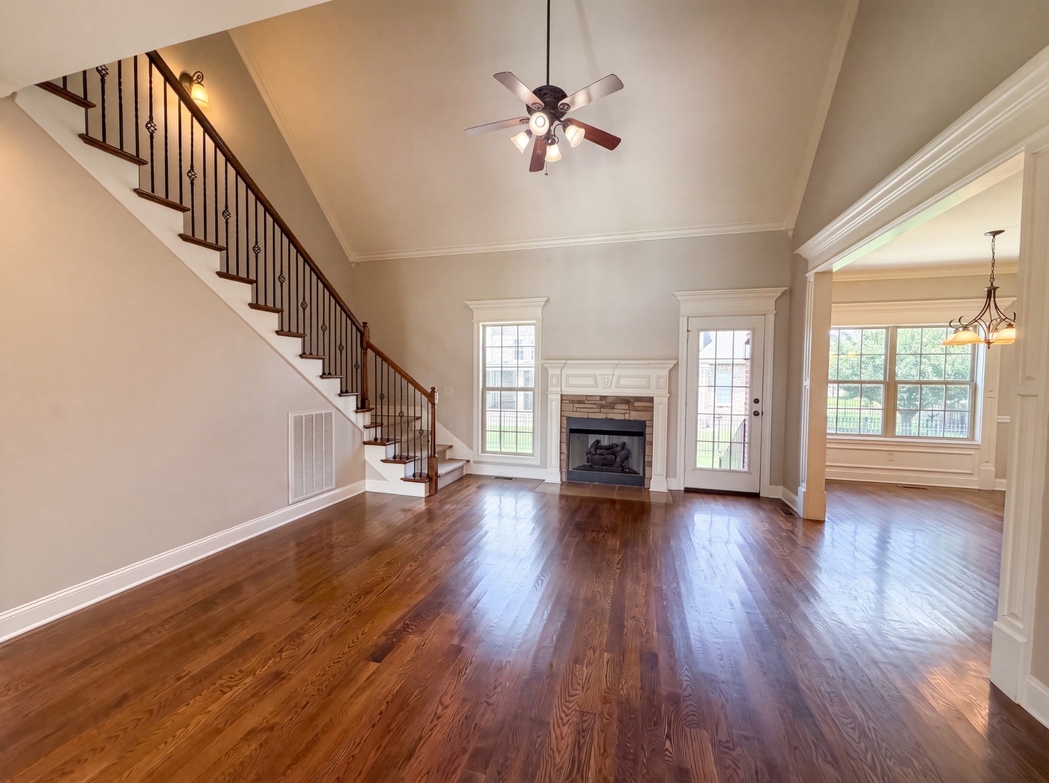 3418 Shady Forest Dr