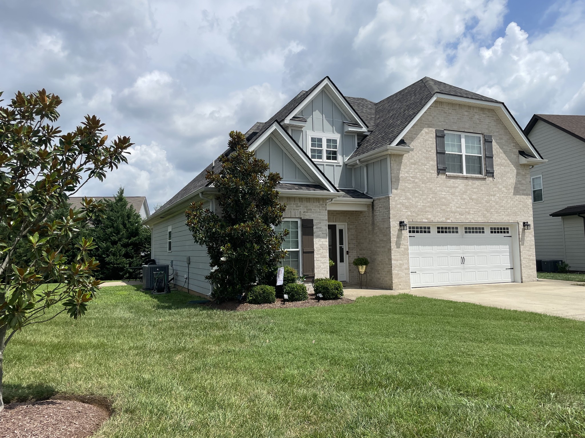 303 Edna May Dr