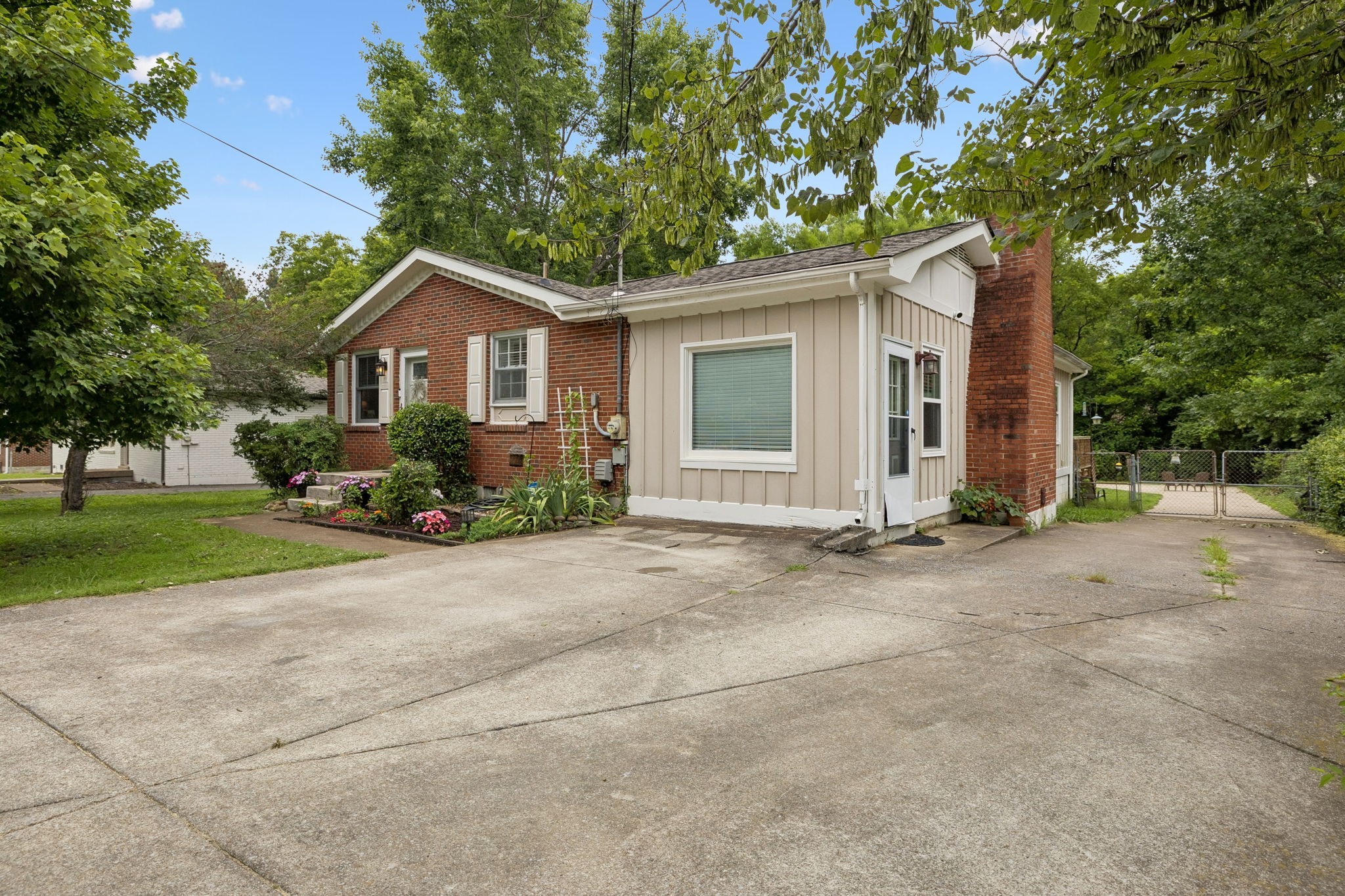 7010 Bonnavent Dr
