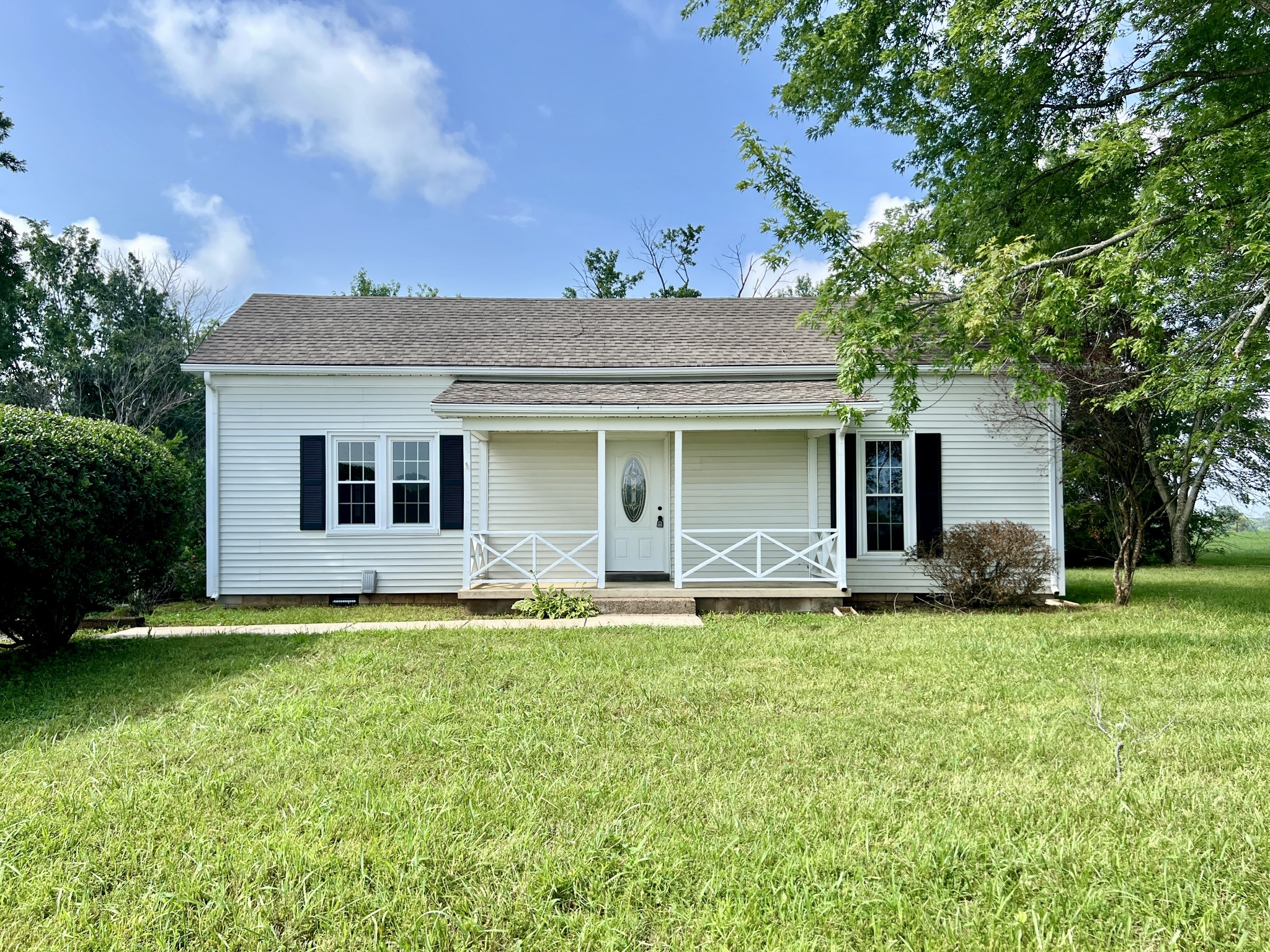 1525 Reeder School Rd