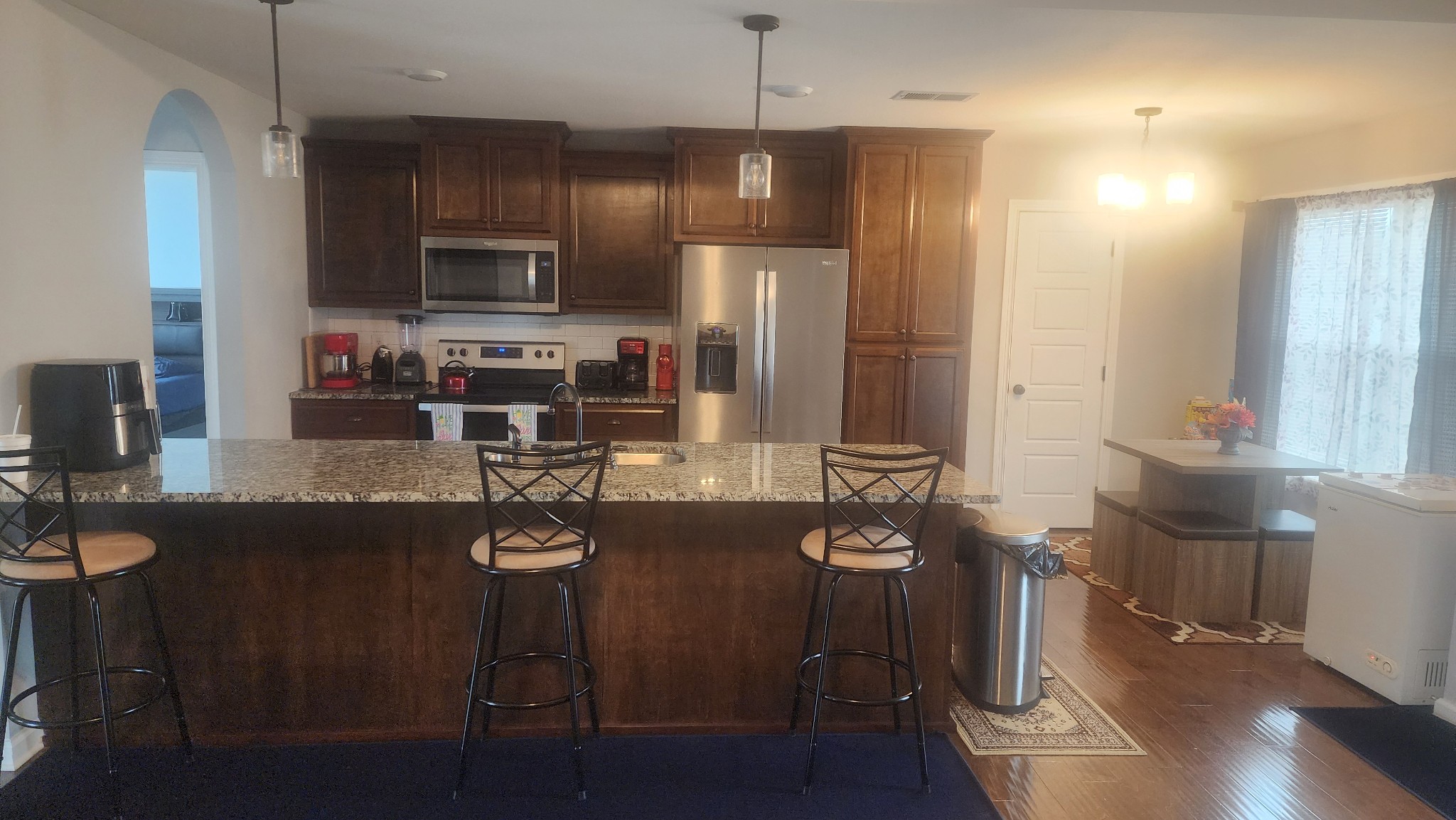 1595 Variance Dr