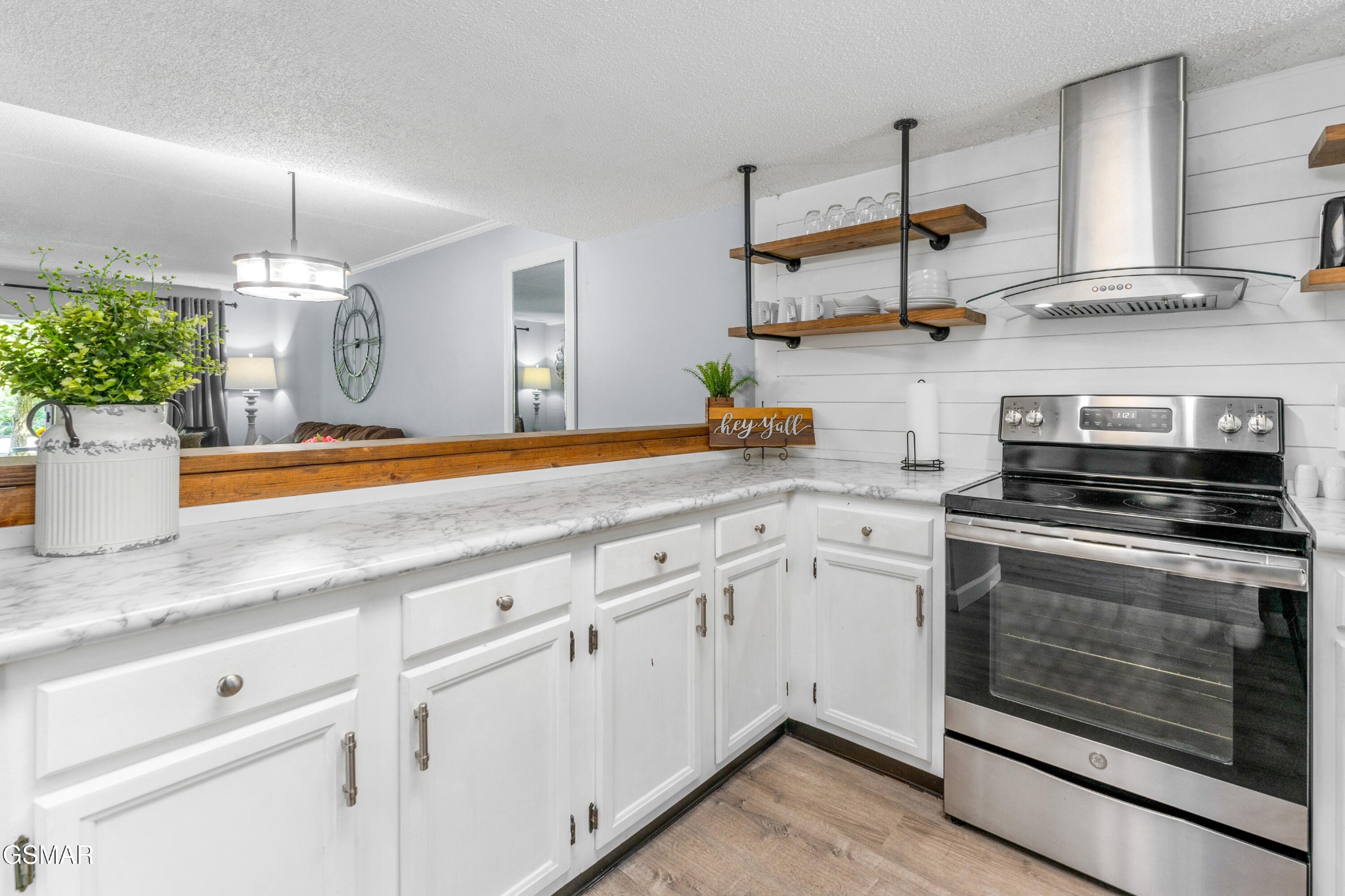 260 Roaring Fork Road