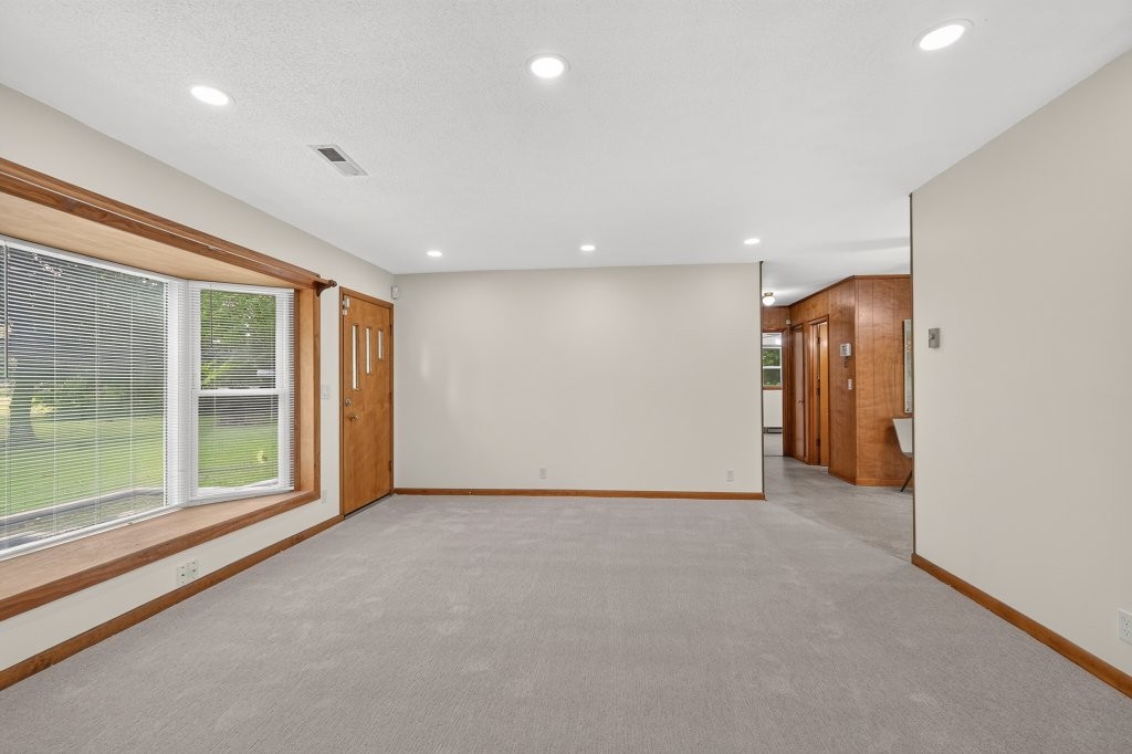 123 Houston Bell Road