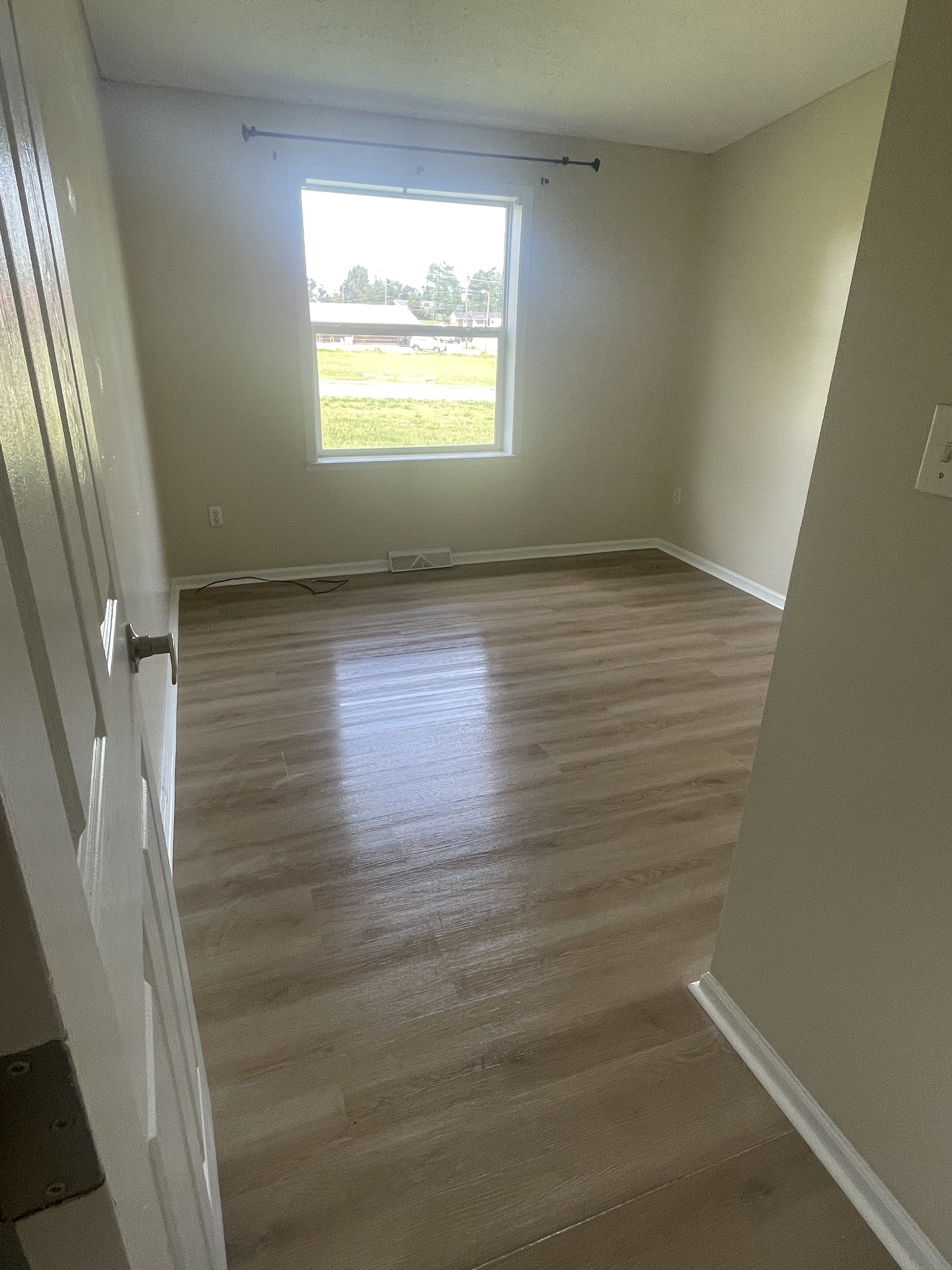 105 Southpark Cir