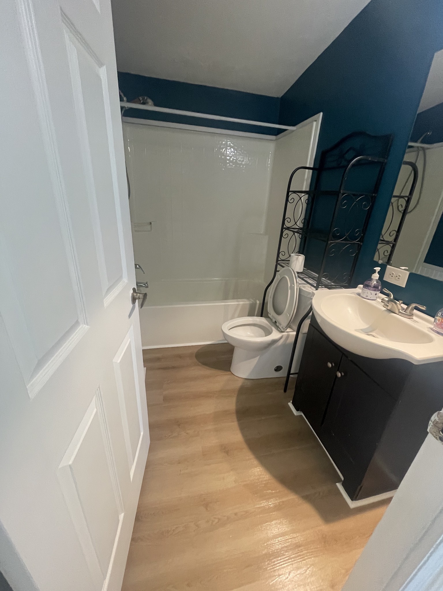 105 Southpark Cir