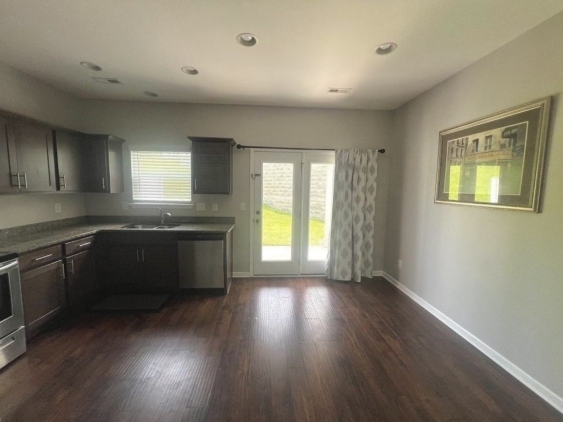 100 Bell Forge Ct