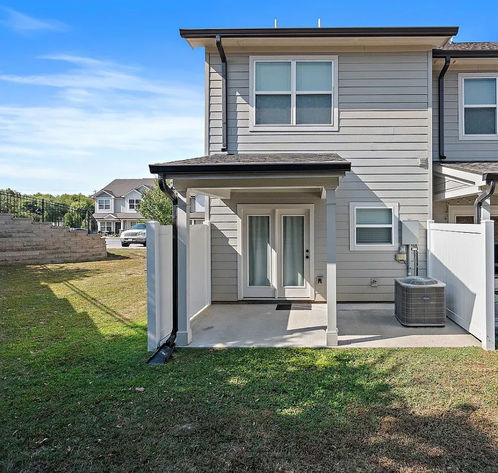 100 Bell Forge Ct