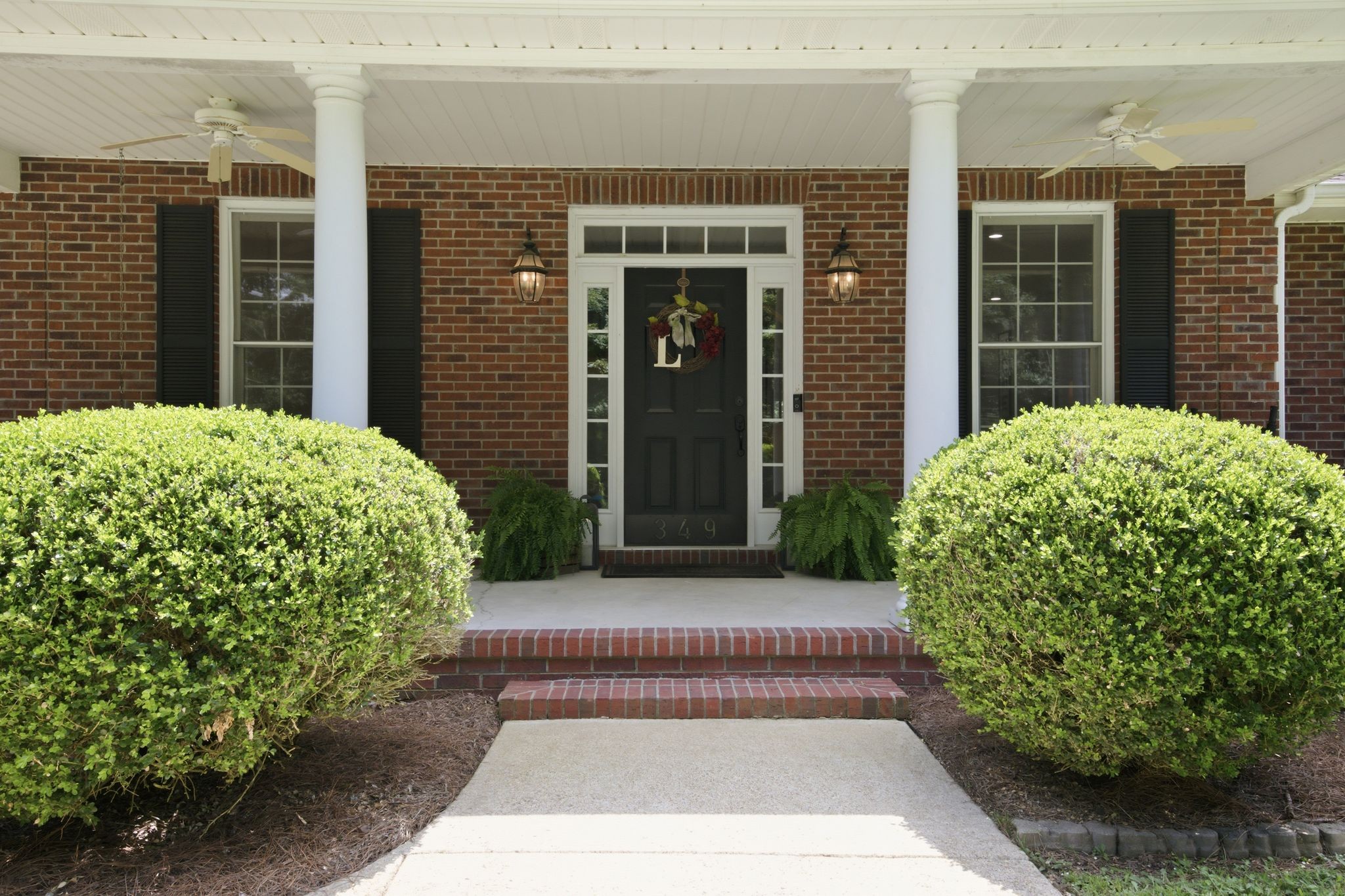 349 Parkview Ln