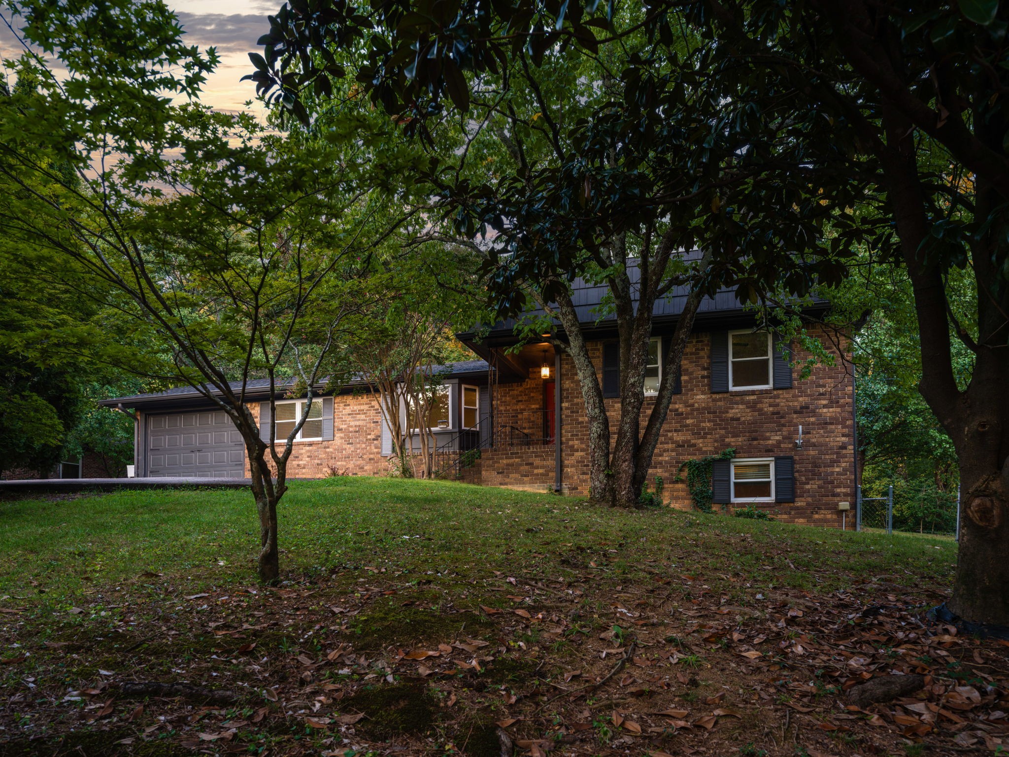 1220 Franklin Dr