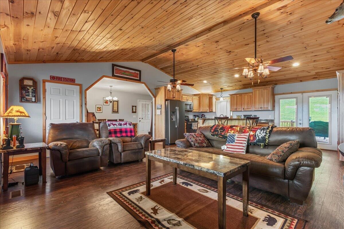 251 County Road 67