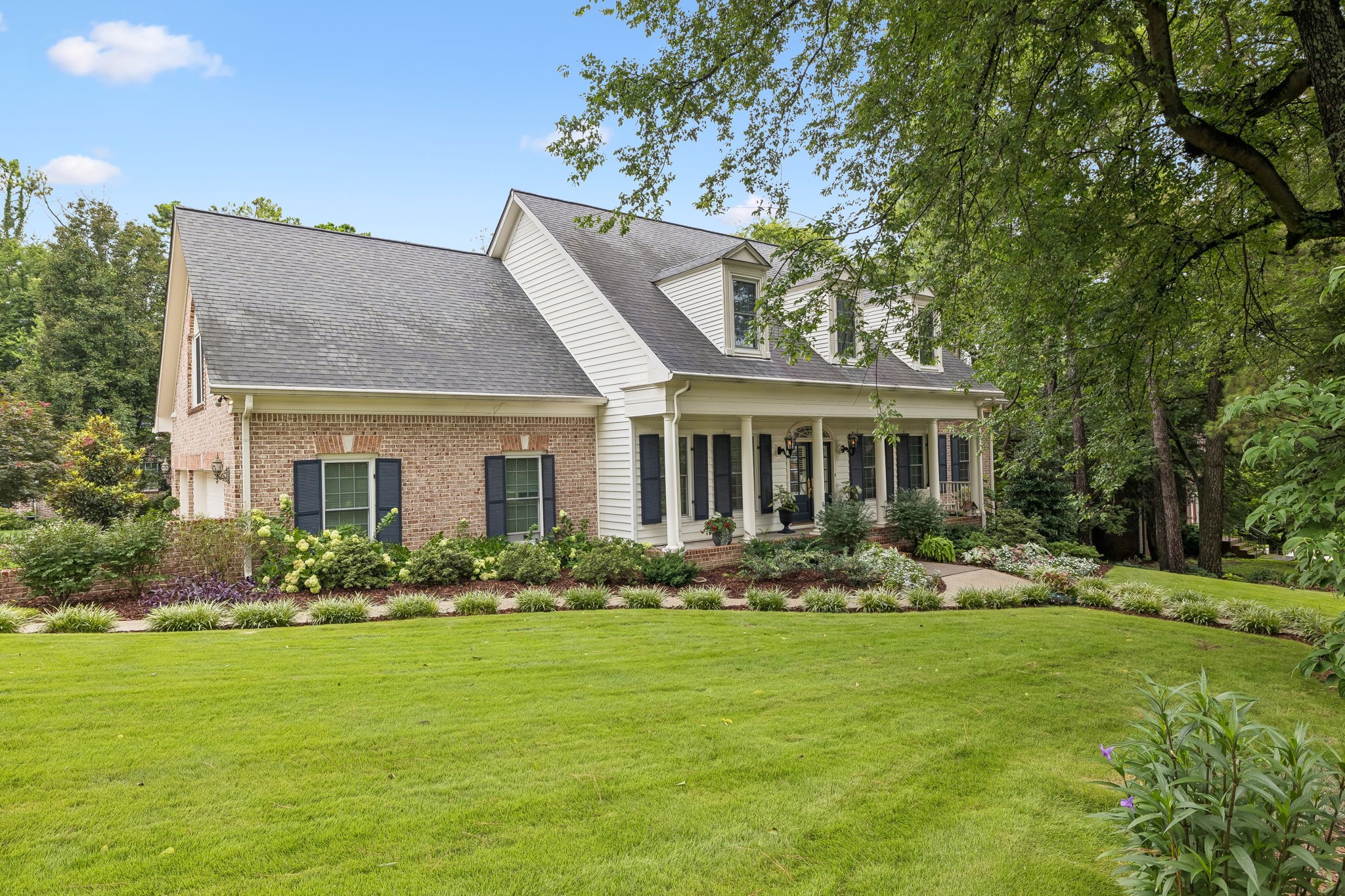 1011 Buckingham Cir