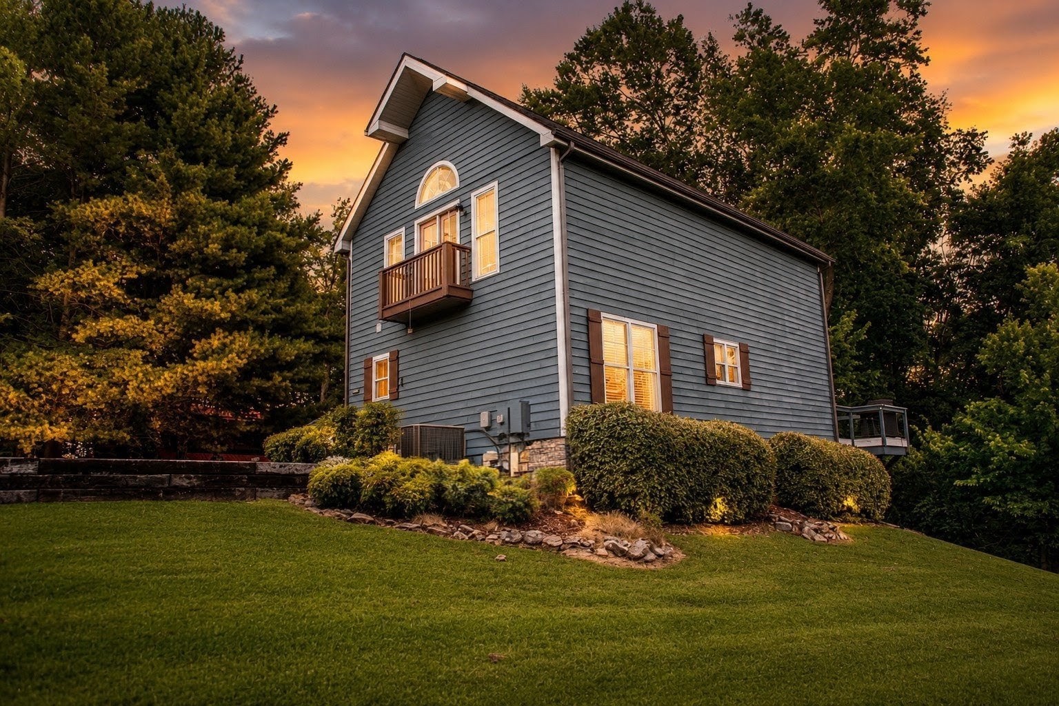 105 Bay Dr