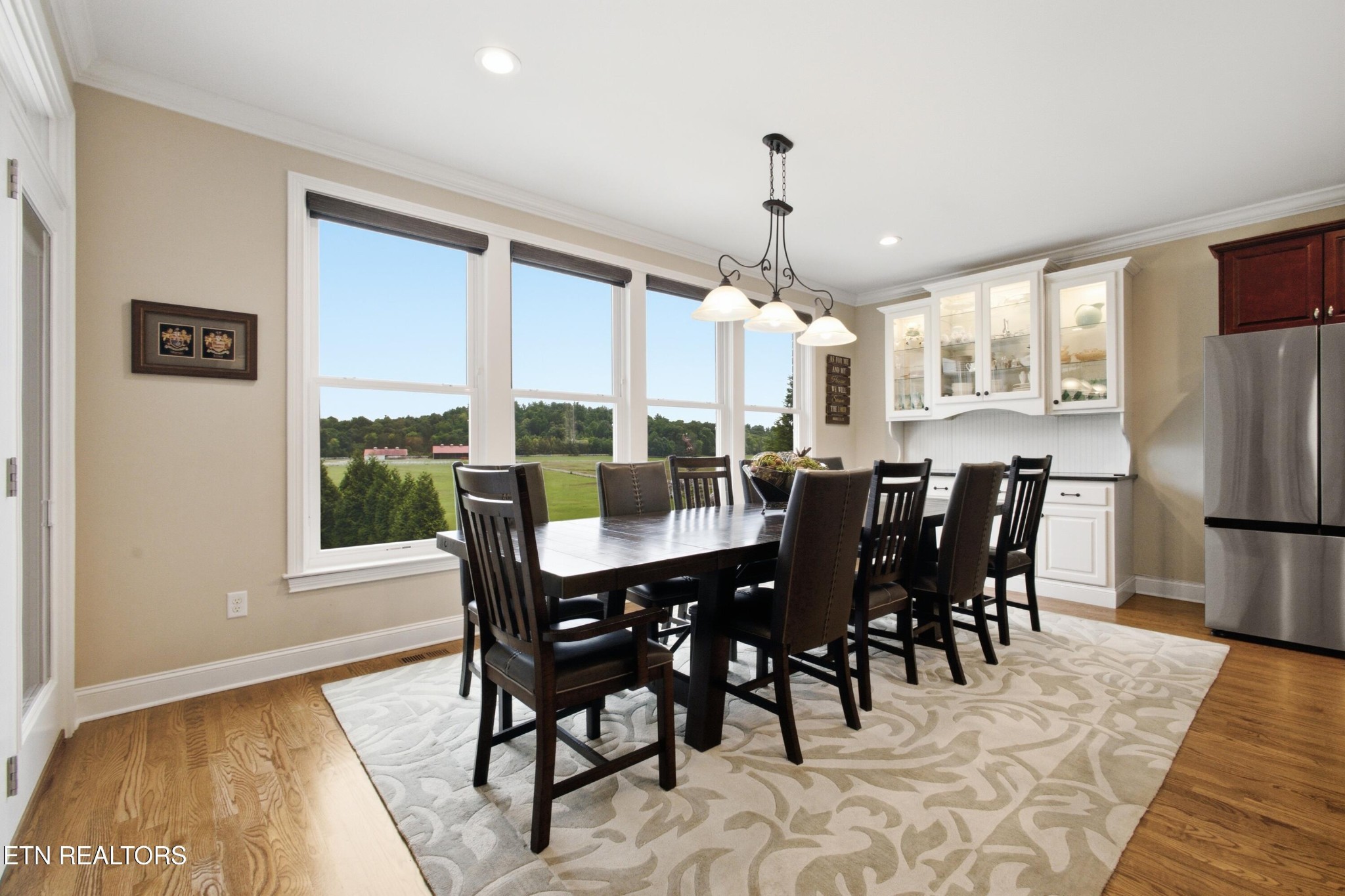 225 W Shore Drive