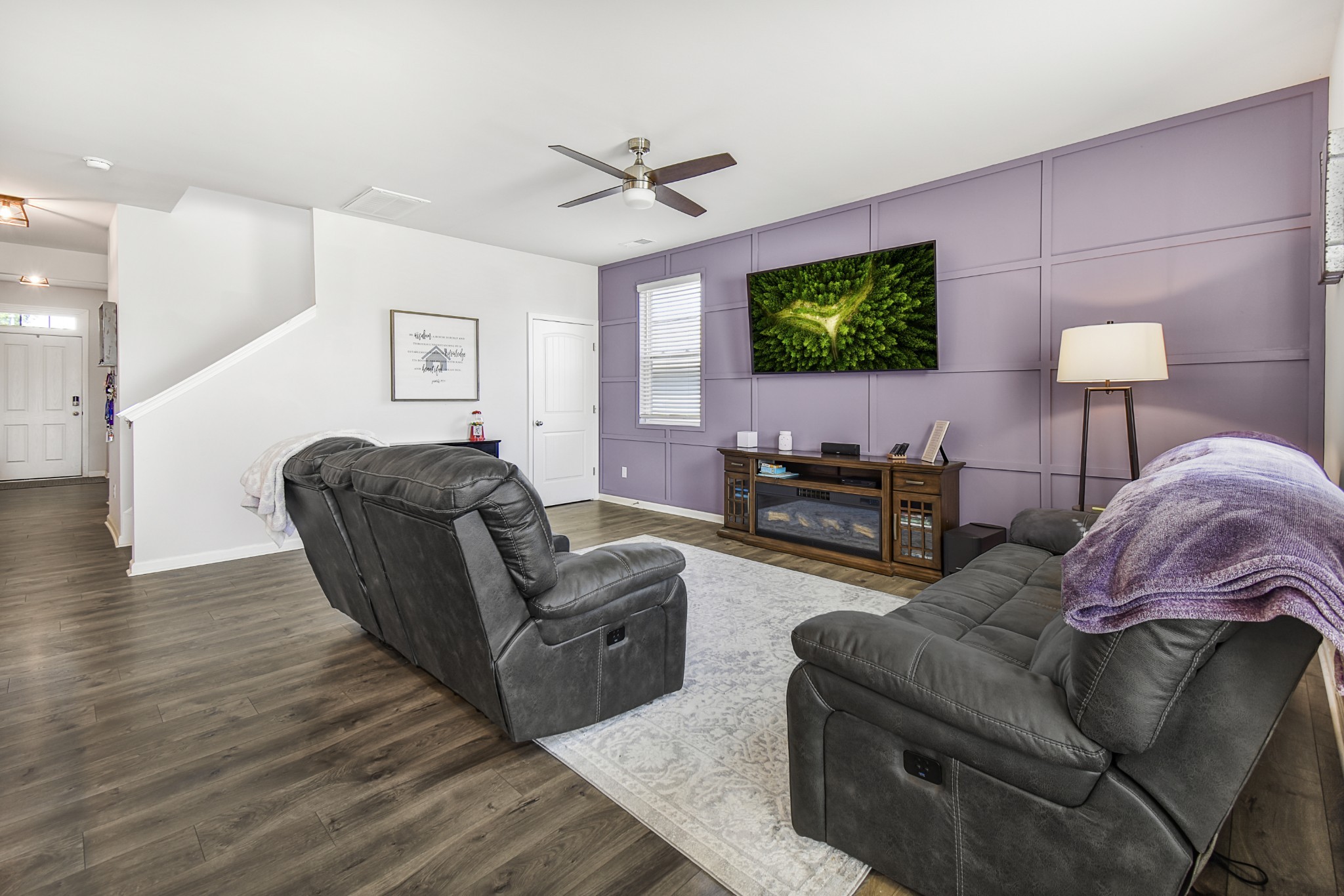 1115 Woodbridge Blvd