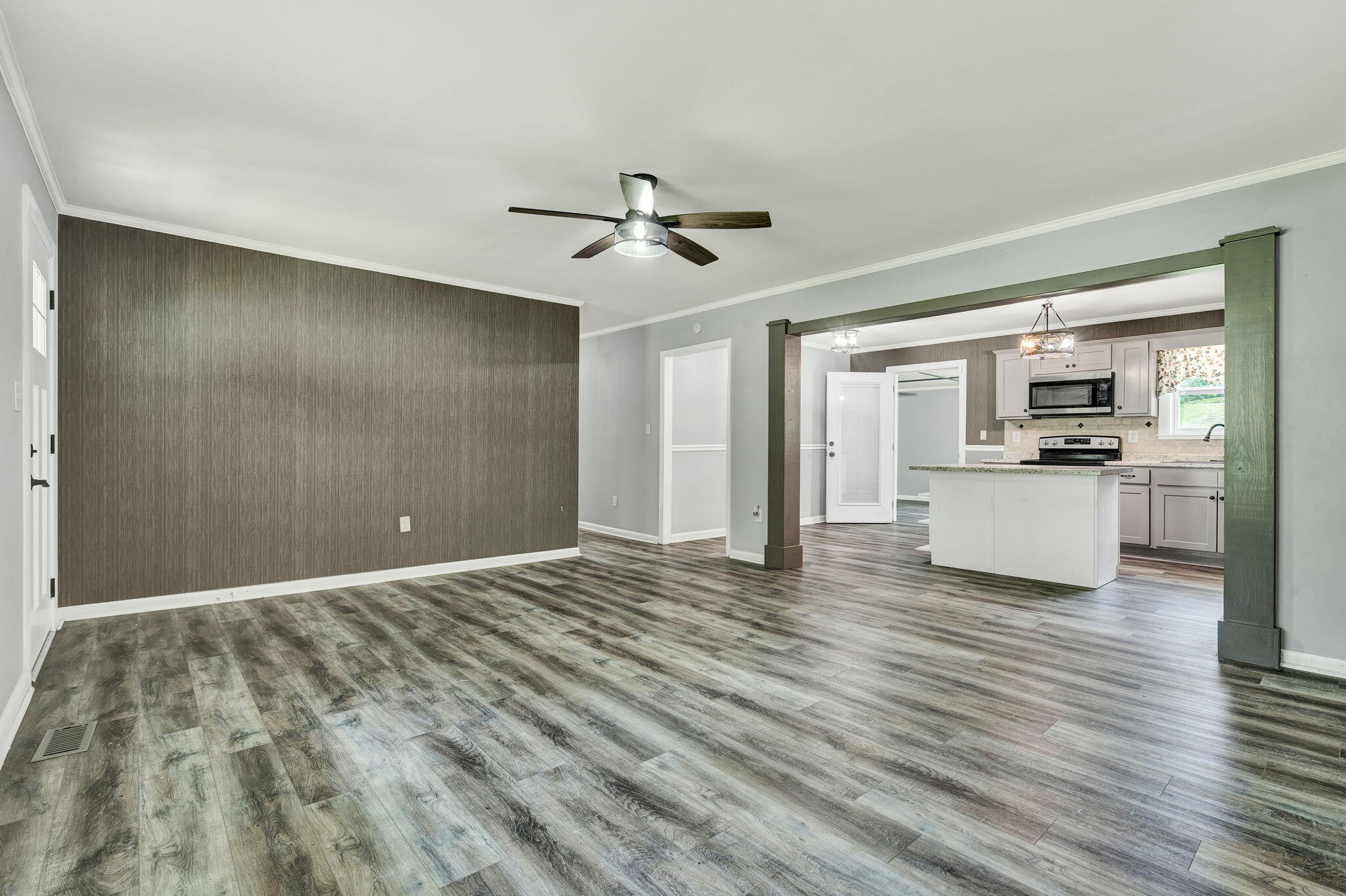 3390 Buchanan Road, SE