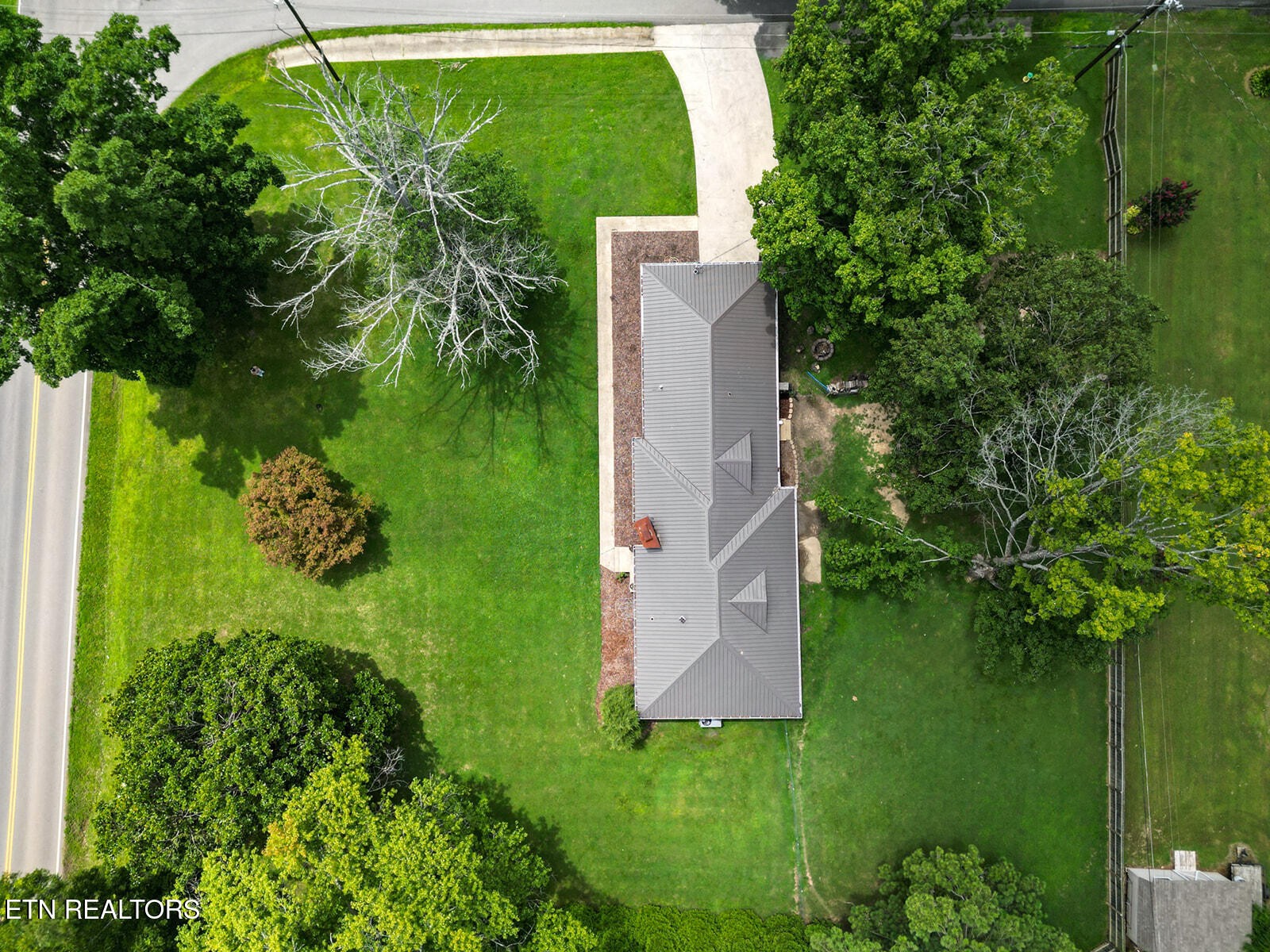 112 S Hummingbird Lane