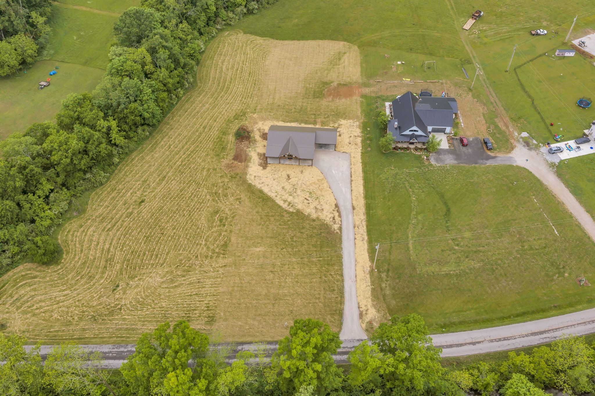 682 E Piney Rd, E
