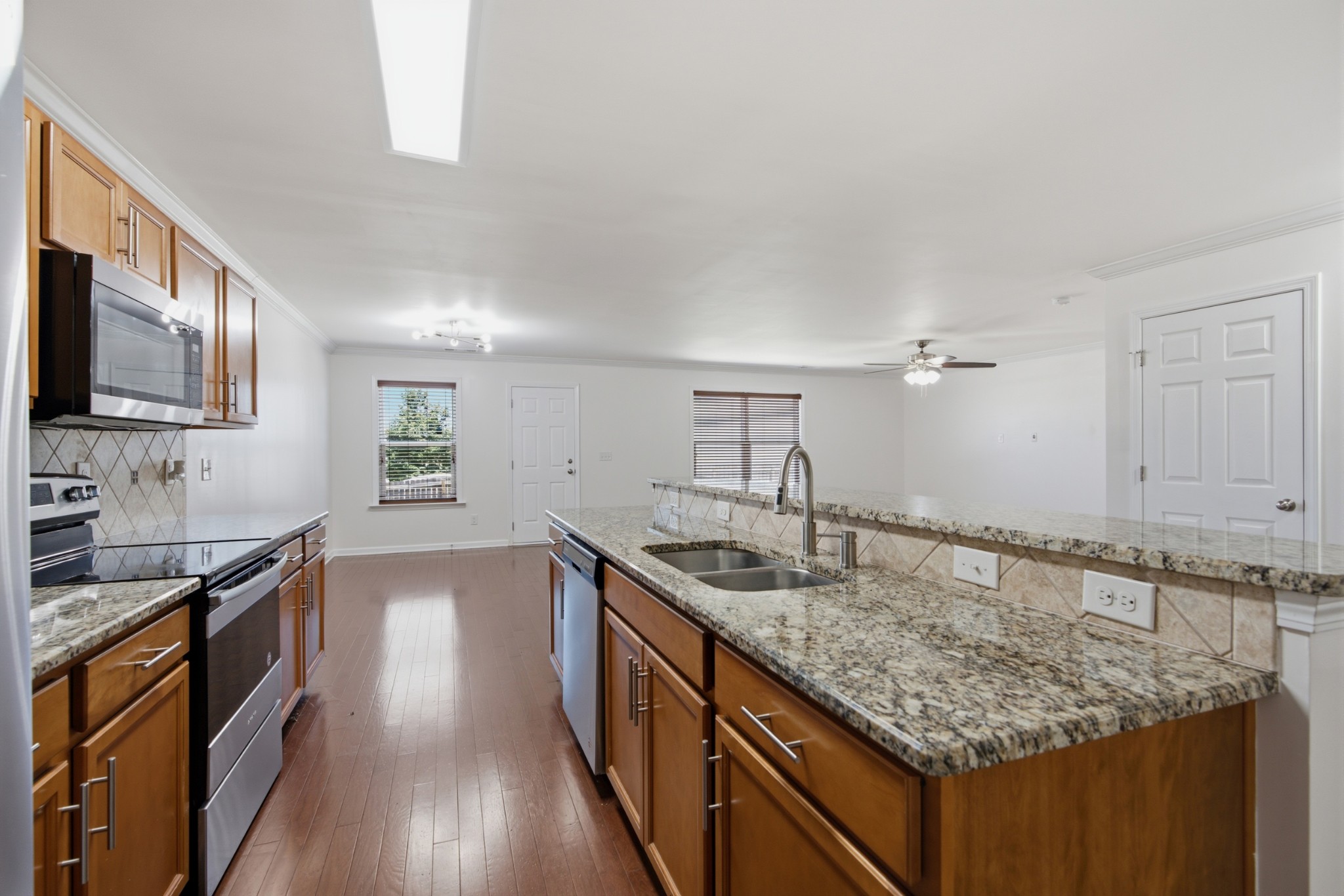 1445 Old Stone Rd