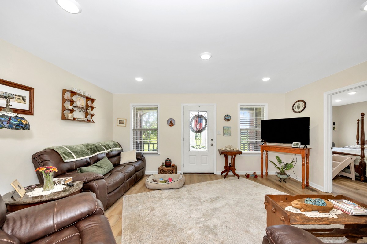539 Old Highway 31