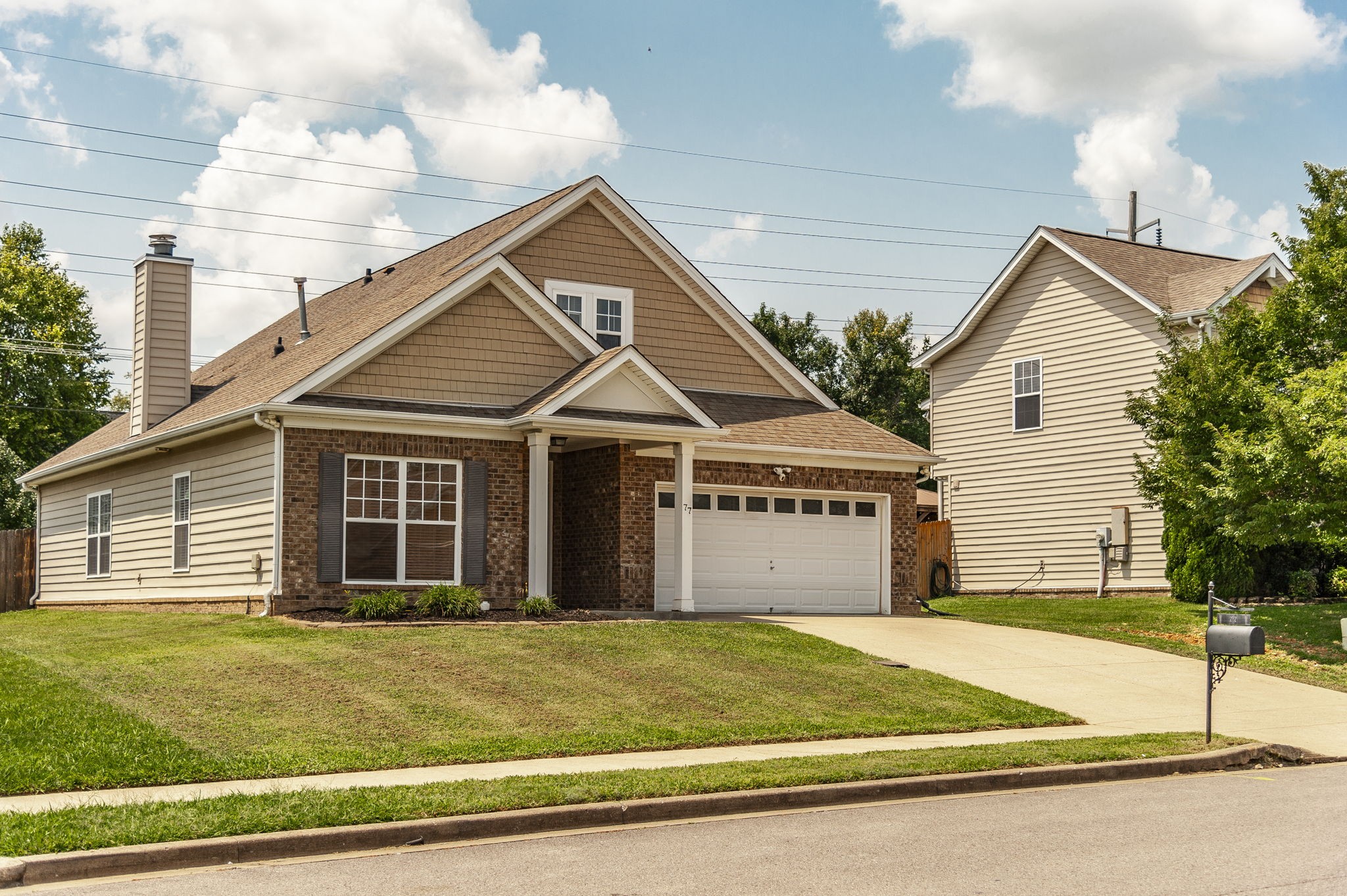 77 Villa Way