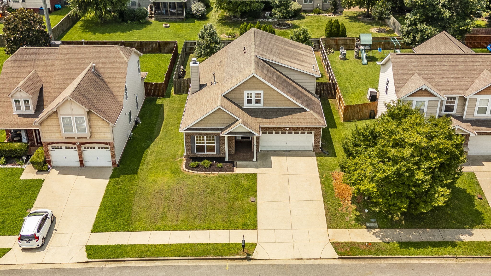 77 Villa Way