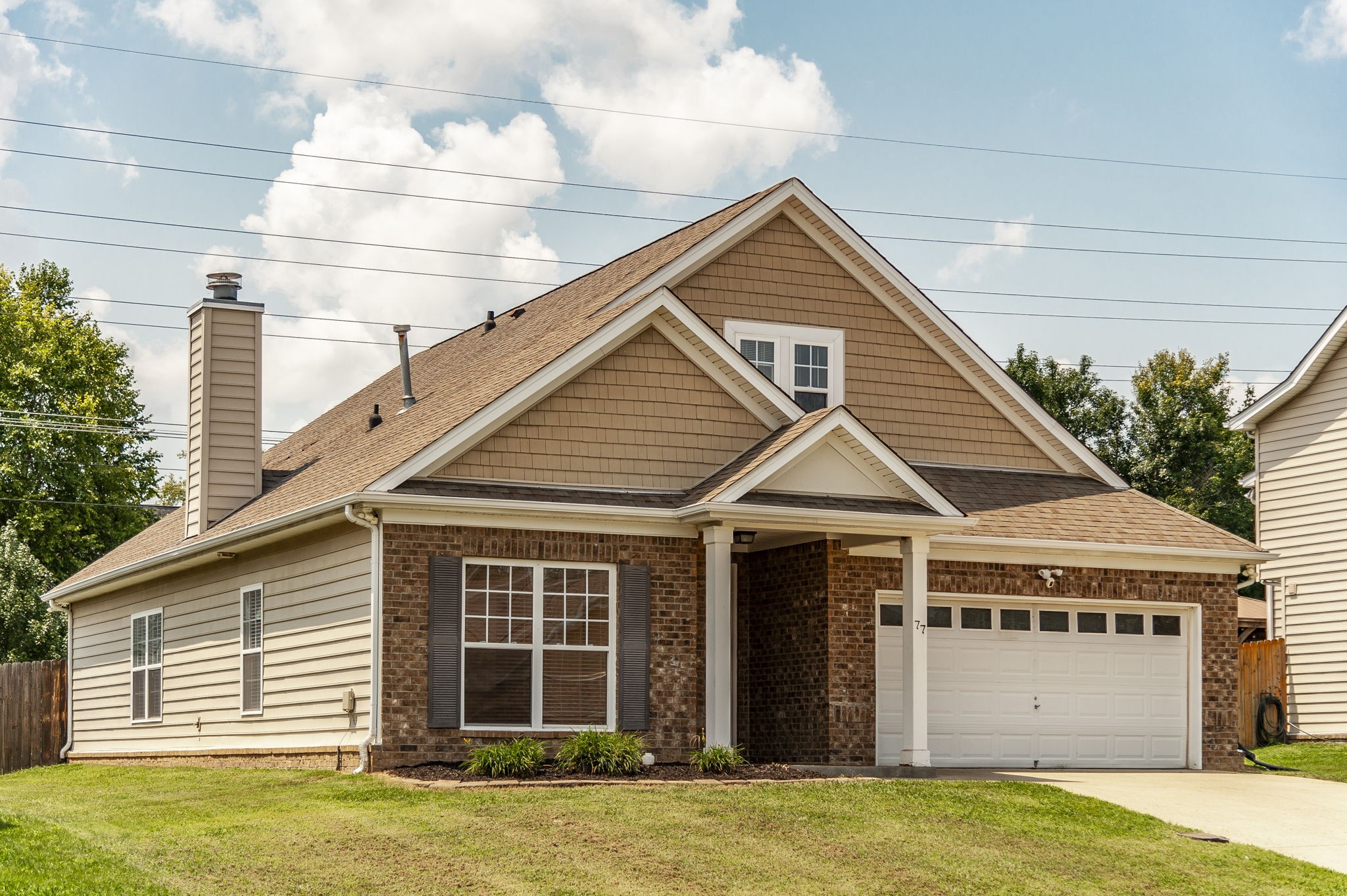 77 Villa Way