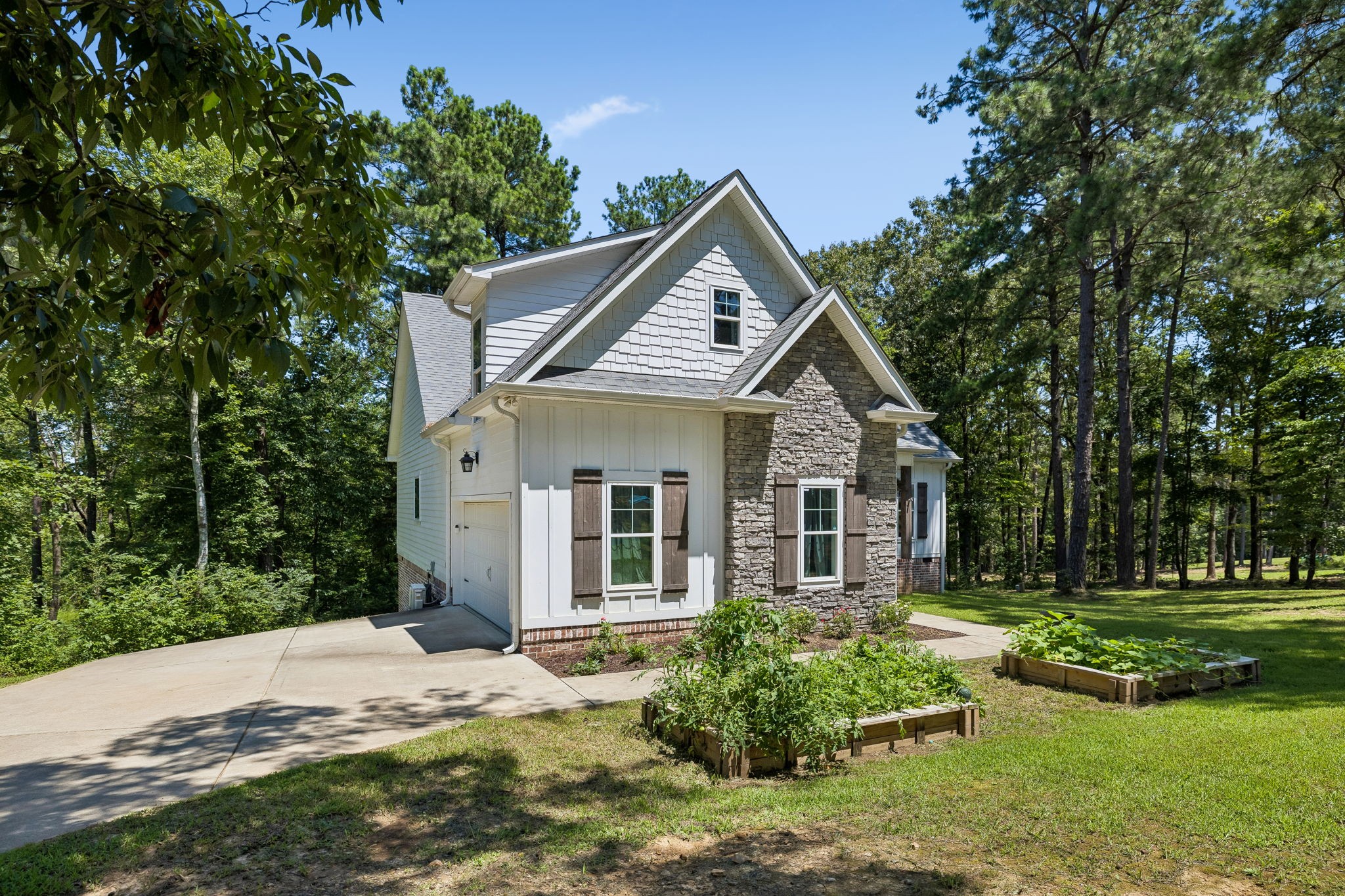 1151 Harmon Springs Rd