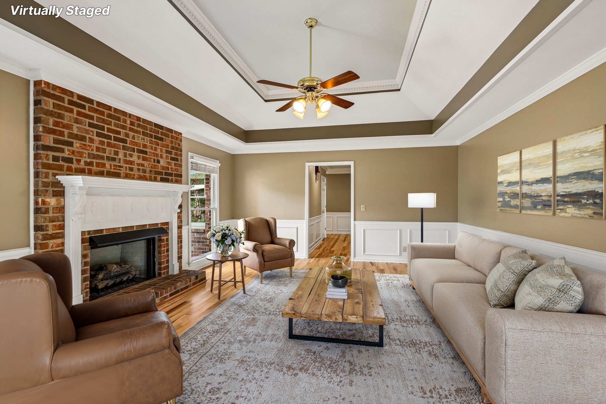 718 Palisade Dr