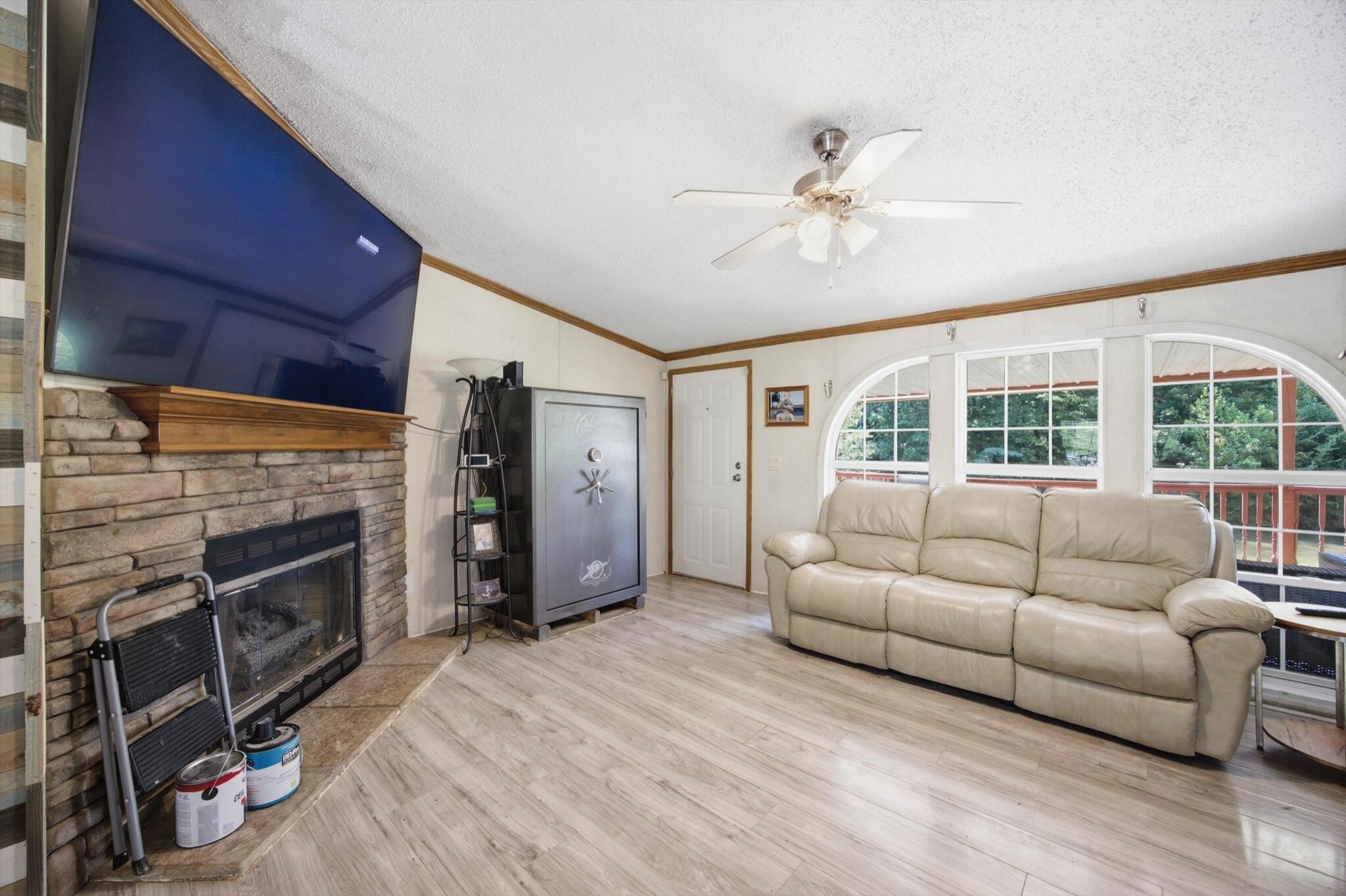 312 Eaves Ferry Road