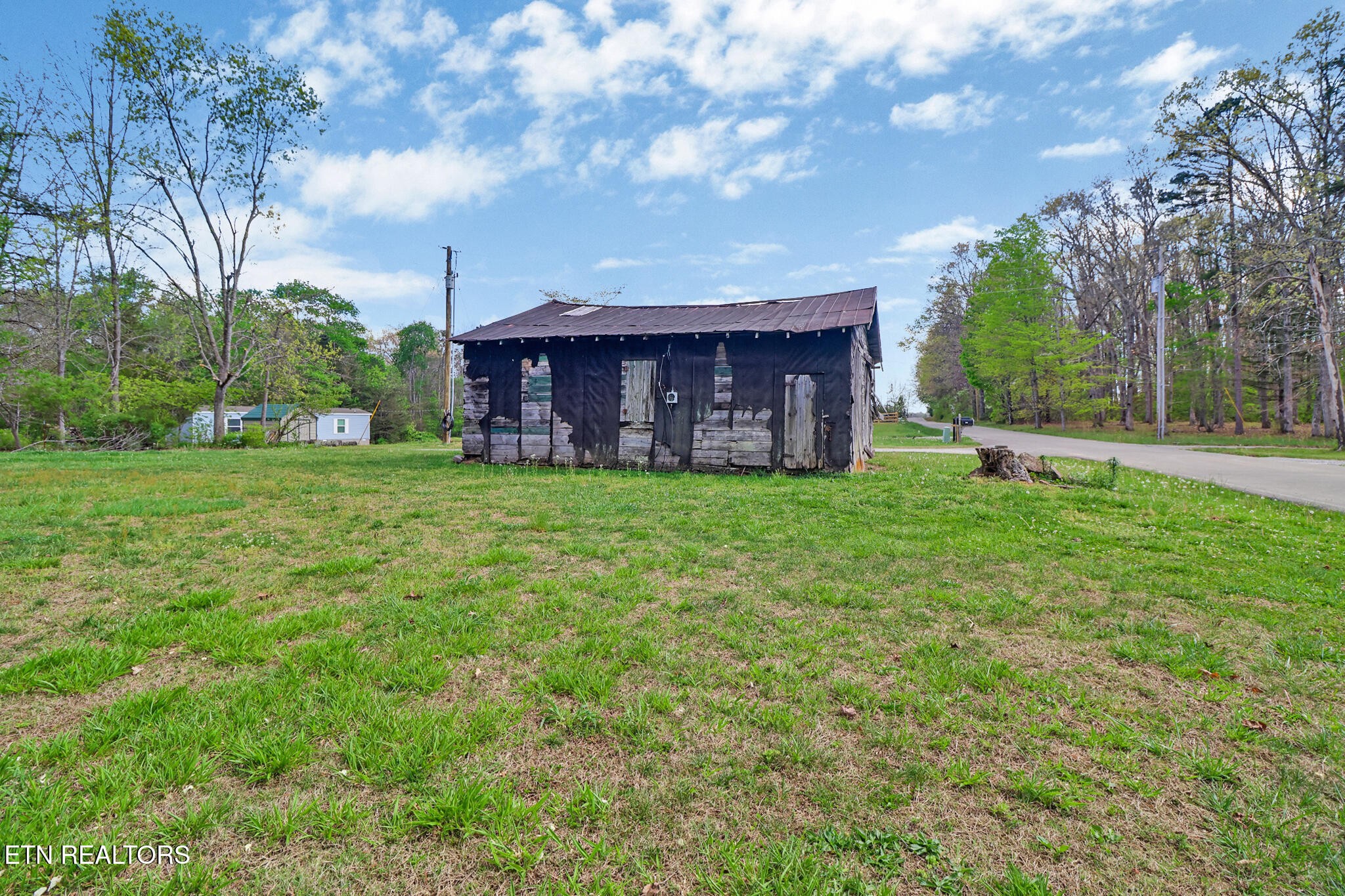 1243 Franklin Loop