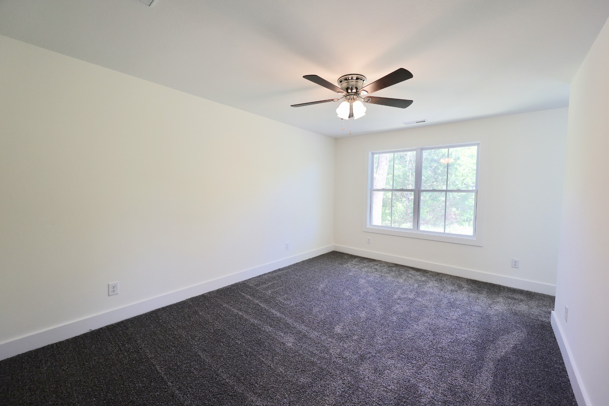 2013 Rosemary Dr