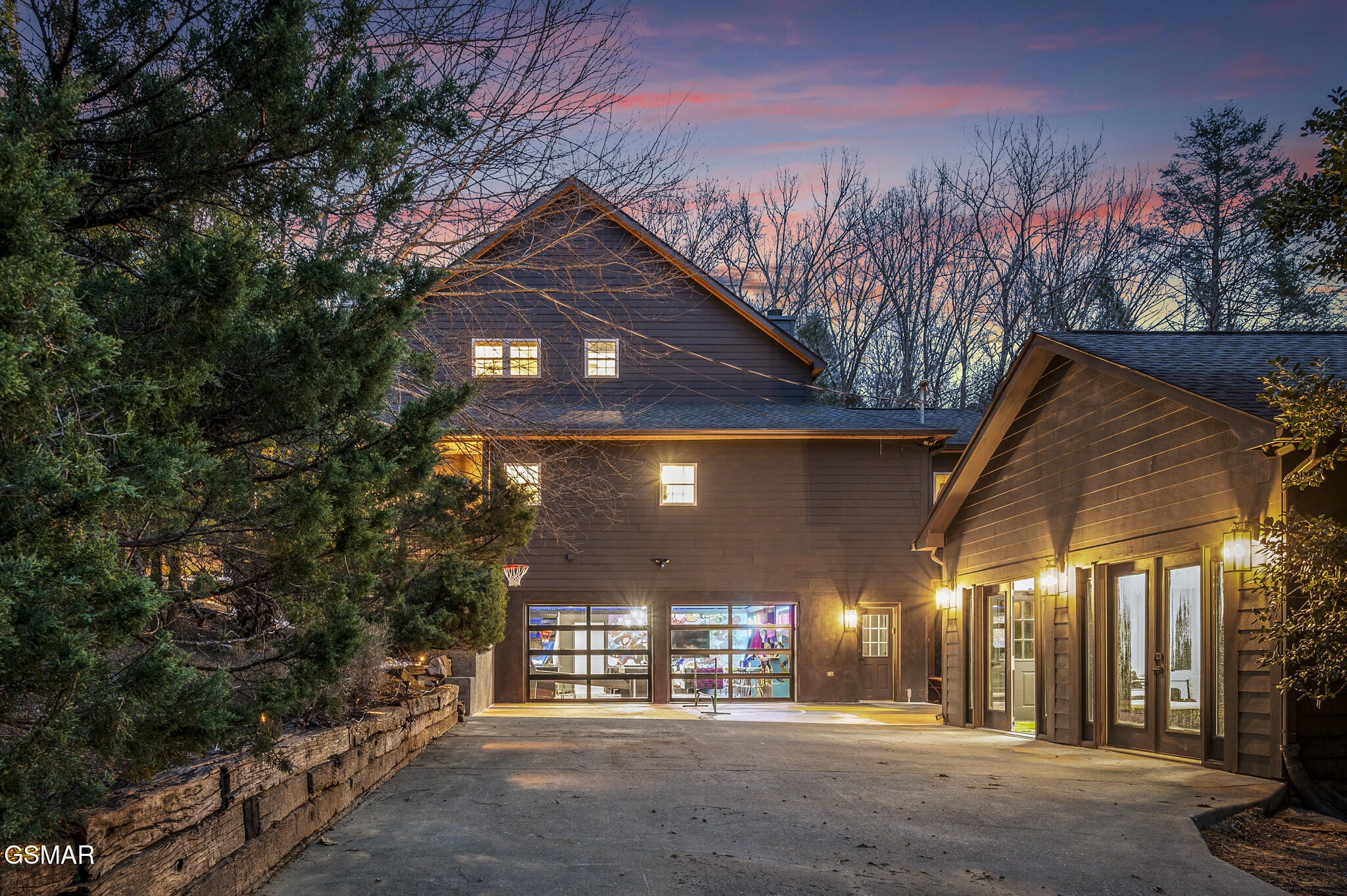 2210 Woodcock Trail
