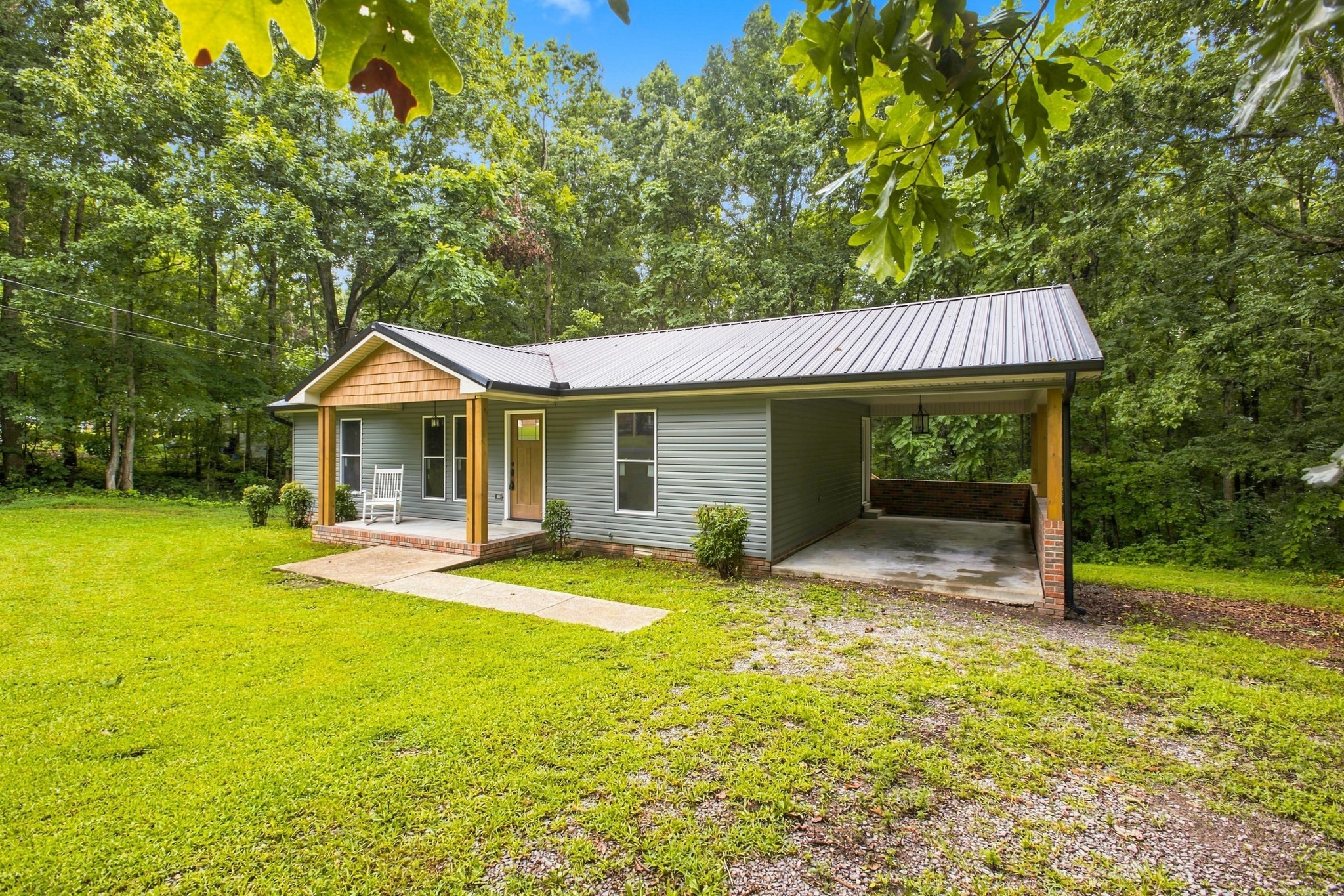 1121 Blake Road
