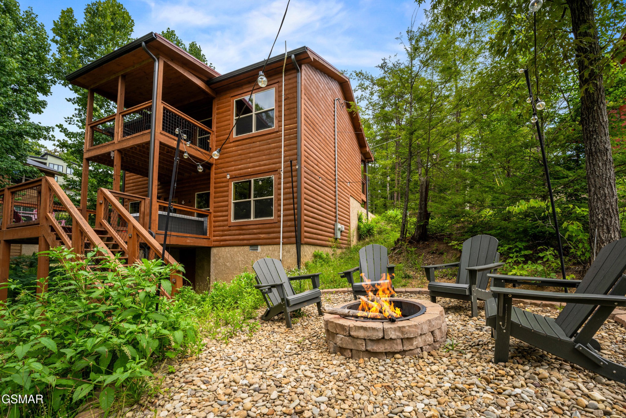 1533 Bear Valley Road