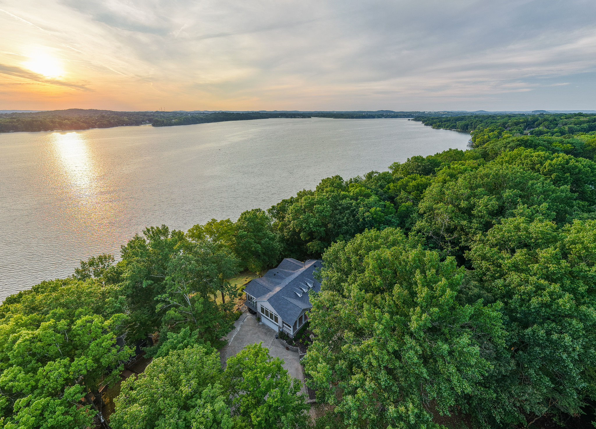 428 Beacon Hill Dr