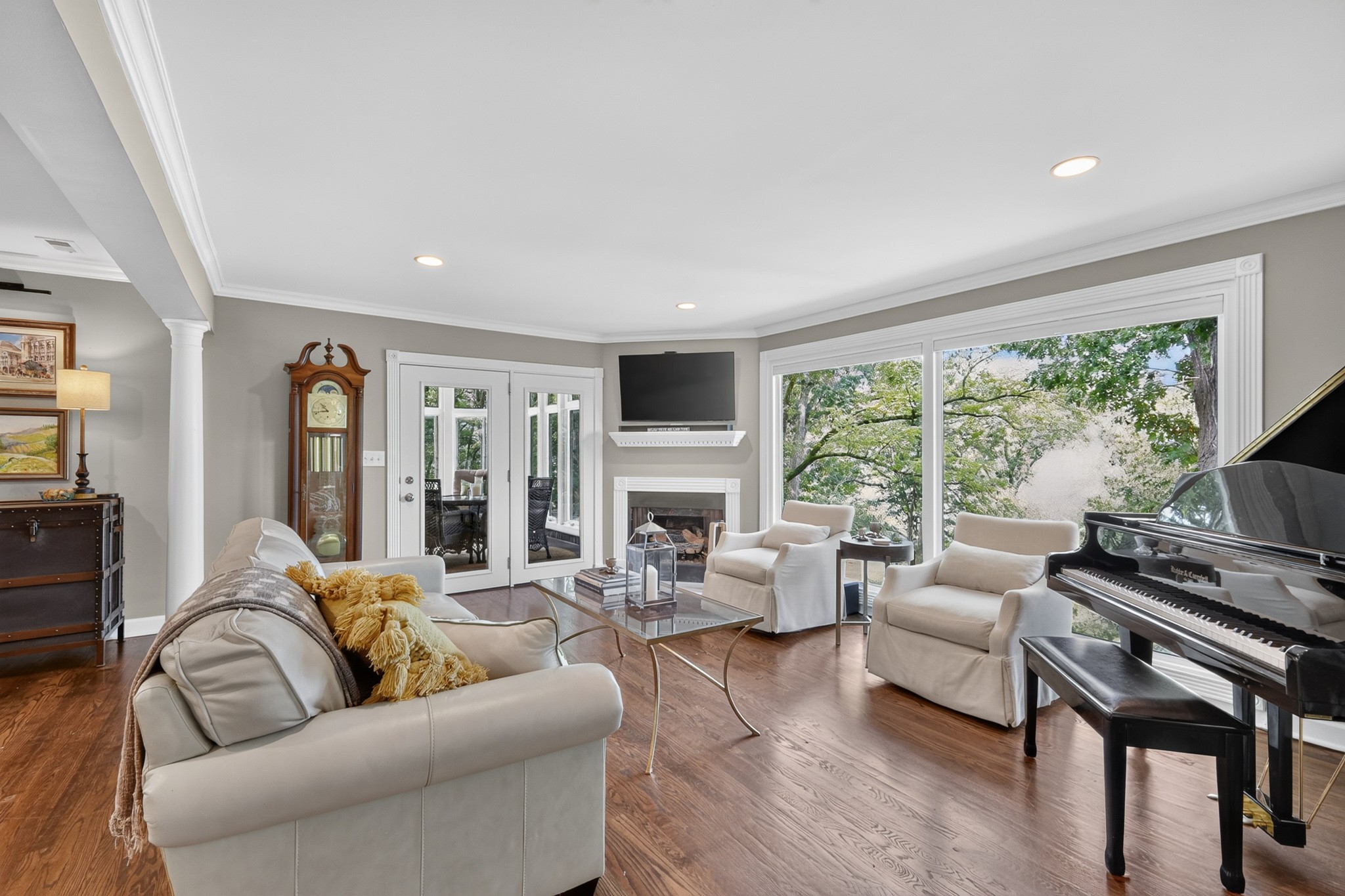 428 Beacon Hill Dr