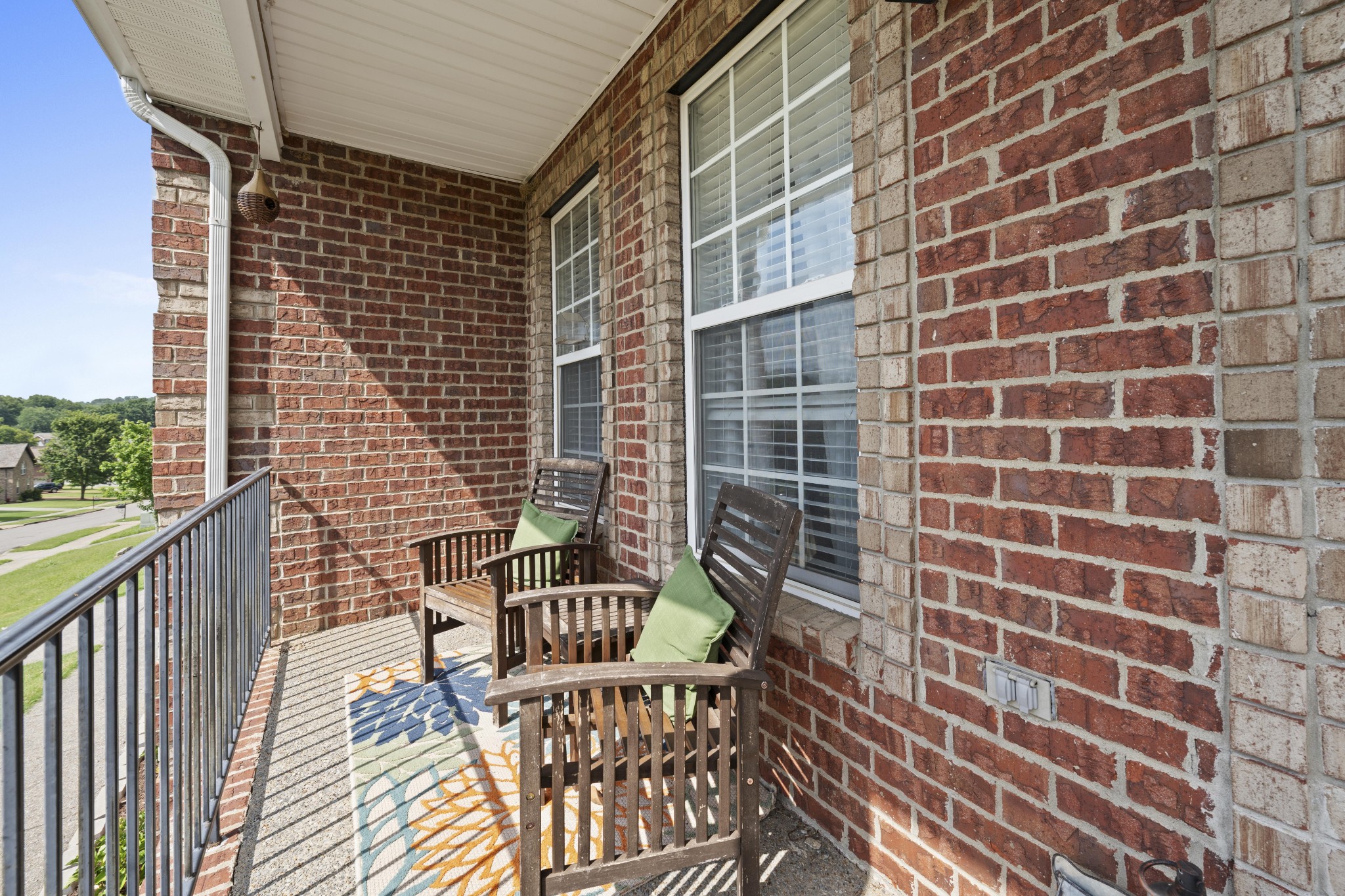 104 N Shadowhaven Way