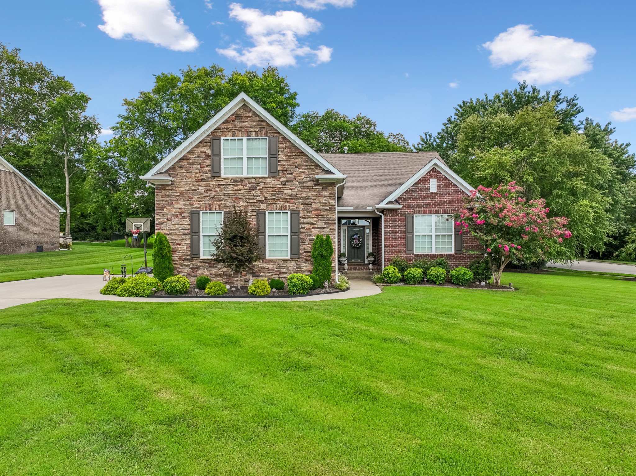 305 Dandelion Dr