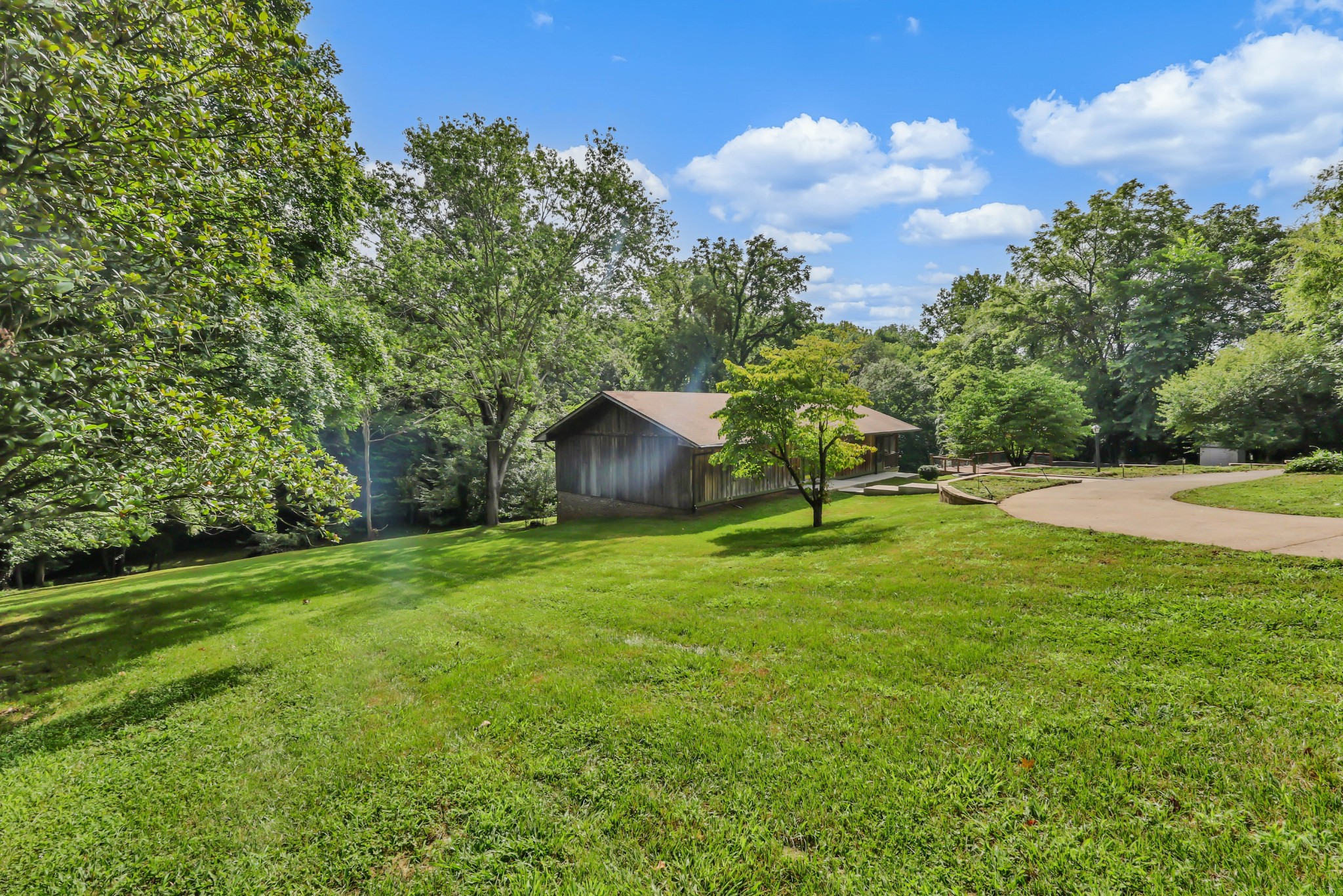 3111 Ashland City Rd